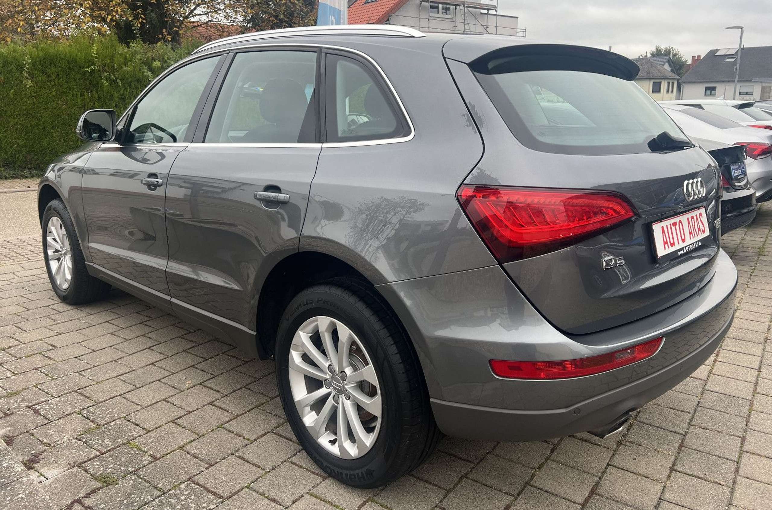 Audi - Q5