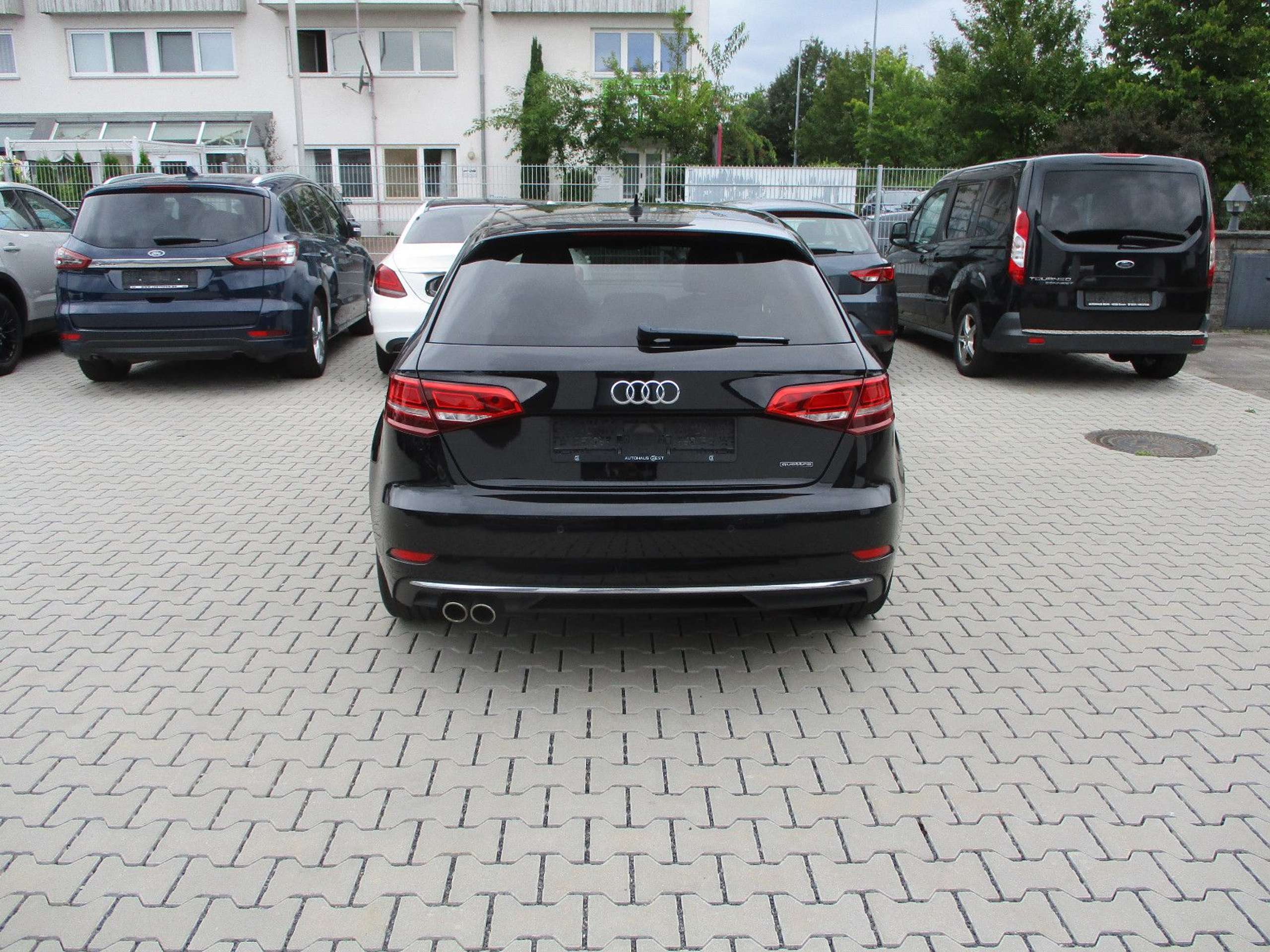 Audi - A3