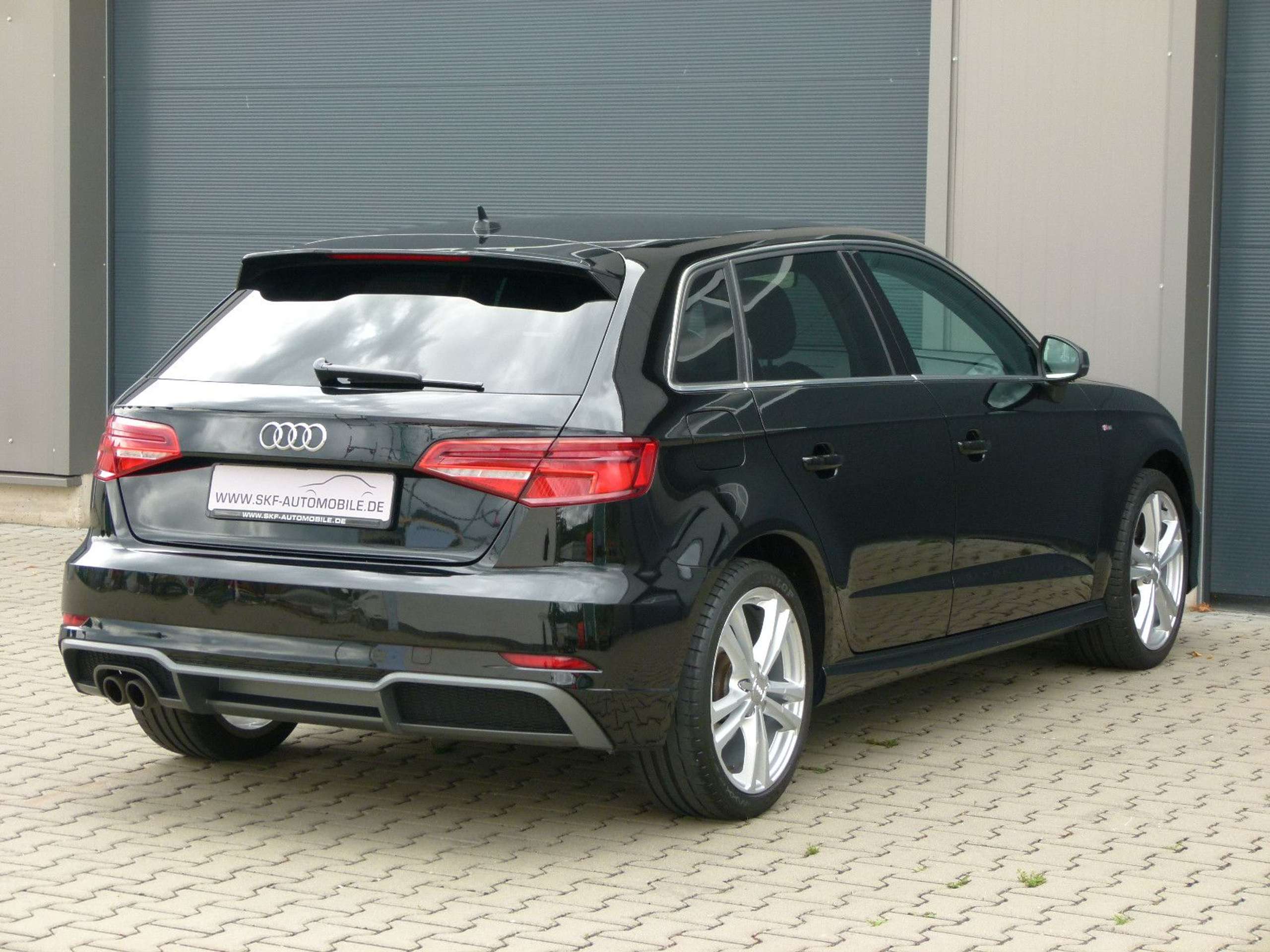 Audi - A3