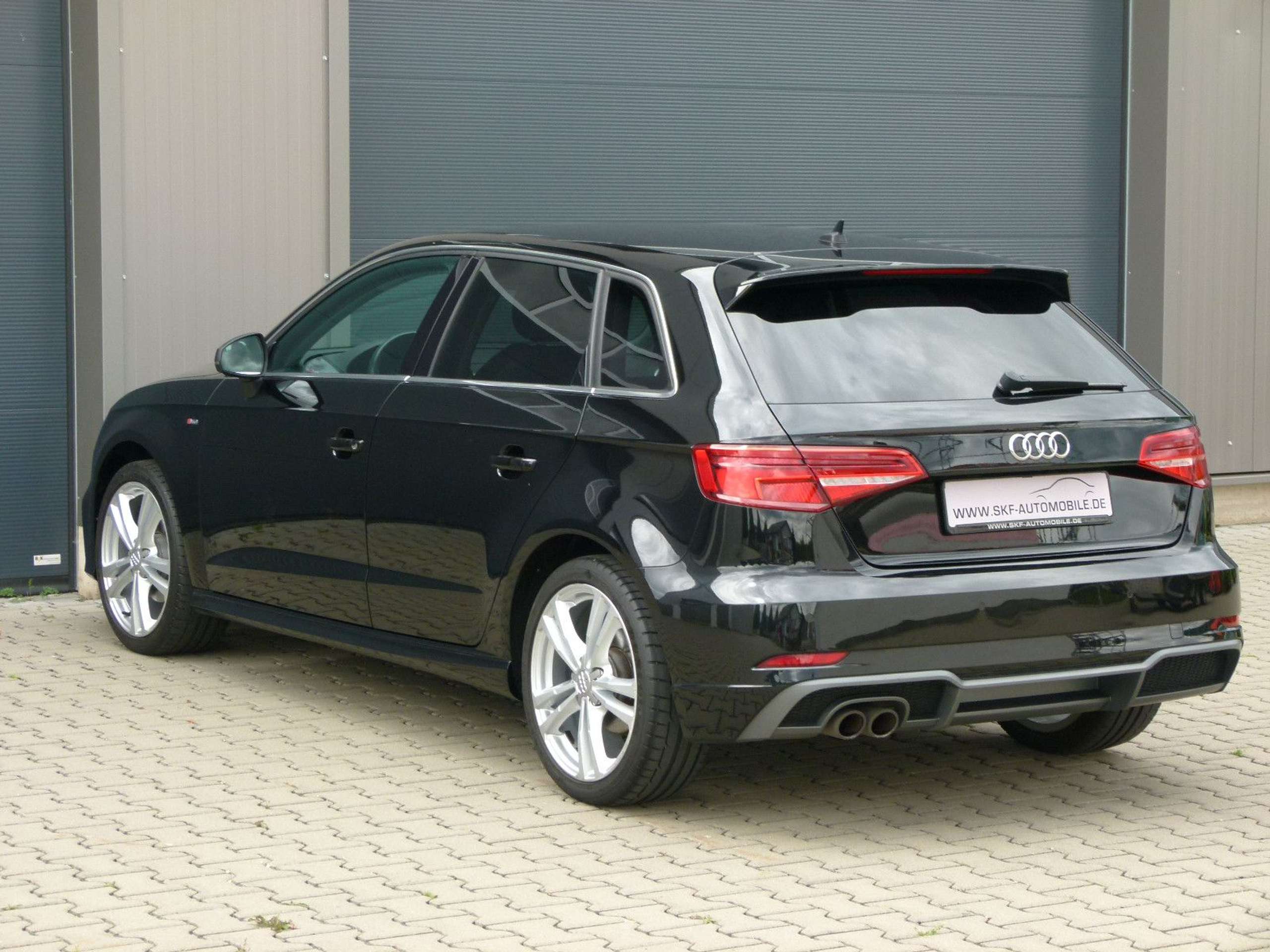 Audi - A3