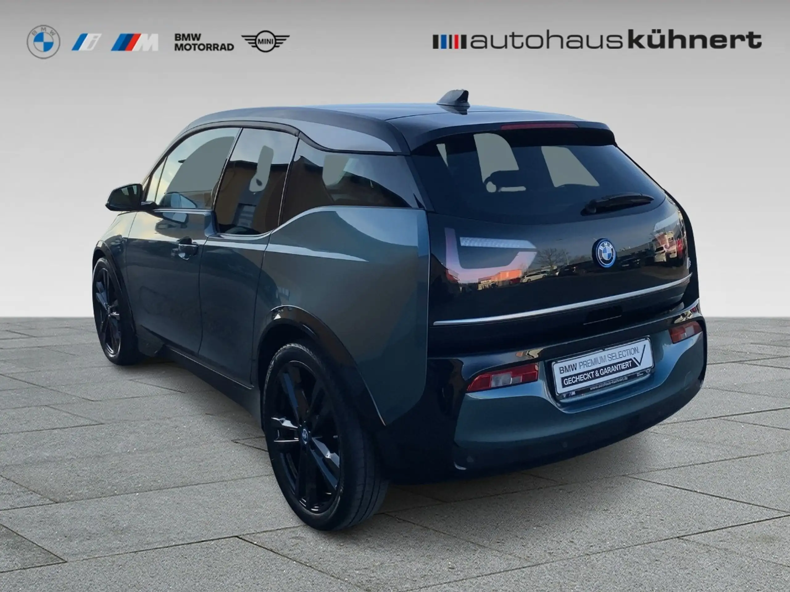 BMW - i3