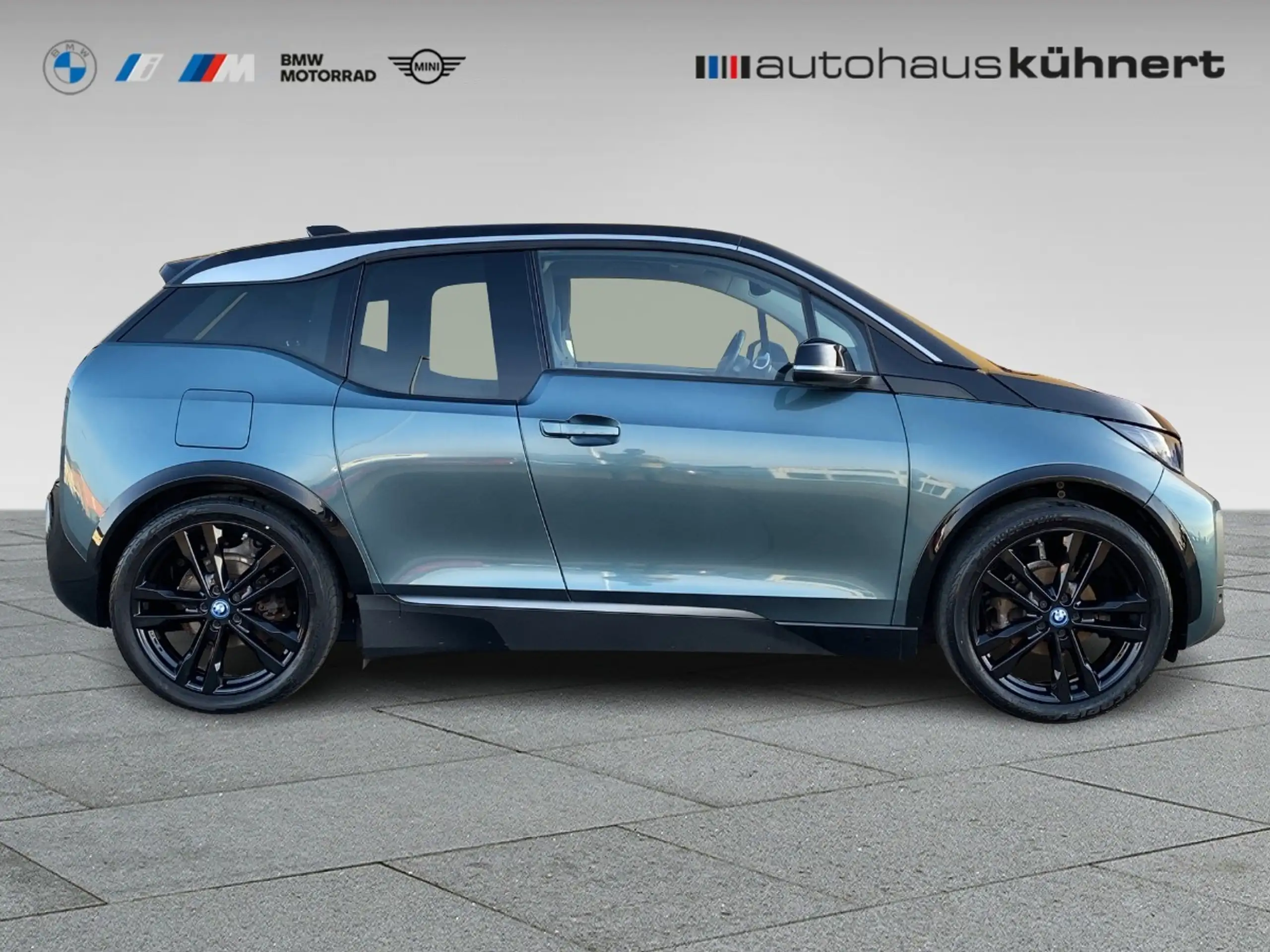 BMW - i3