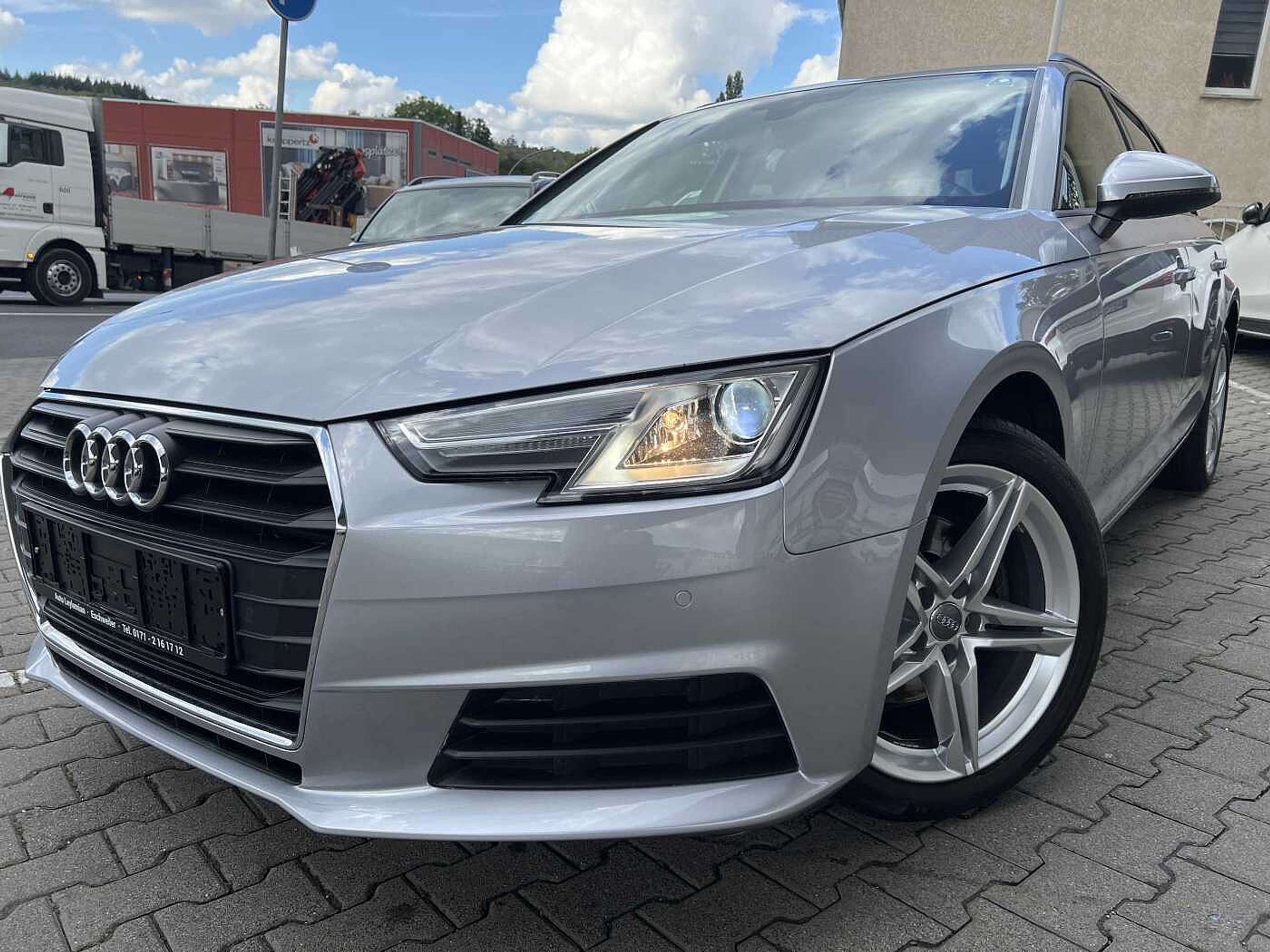 Audi - A4