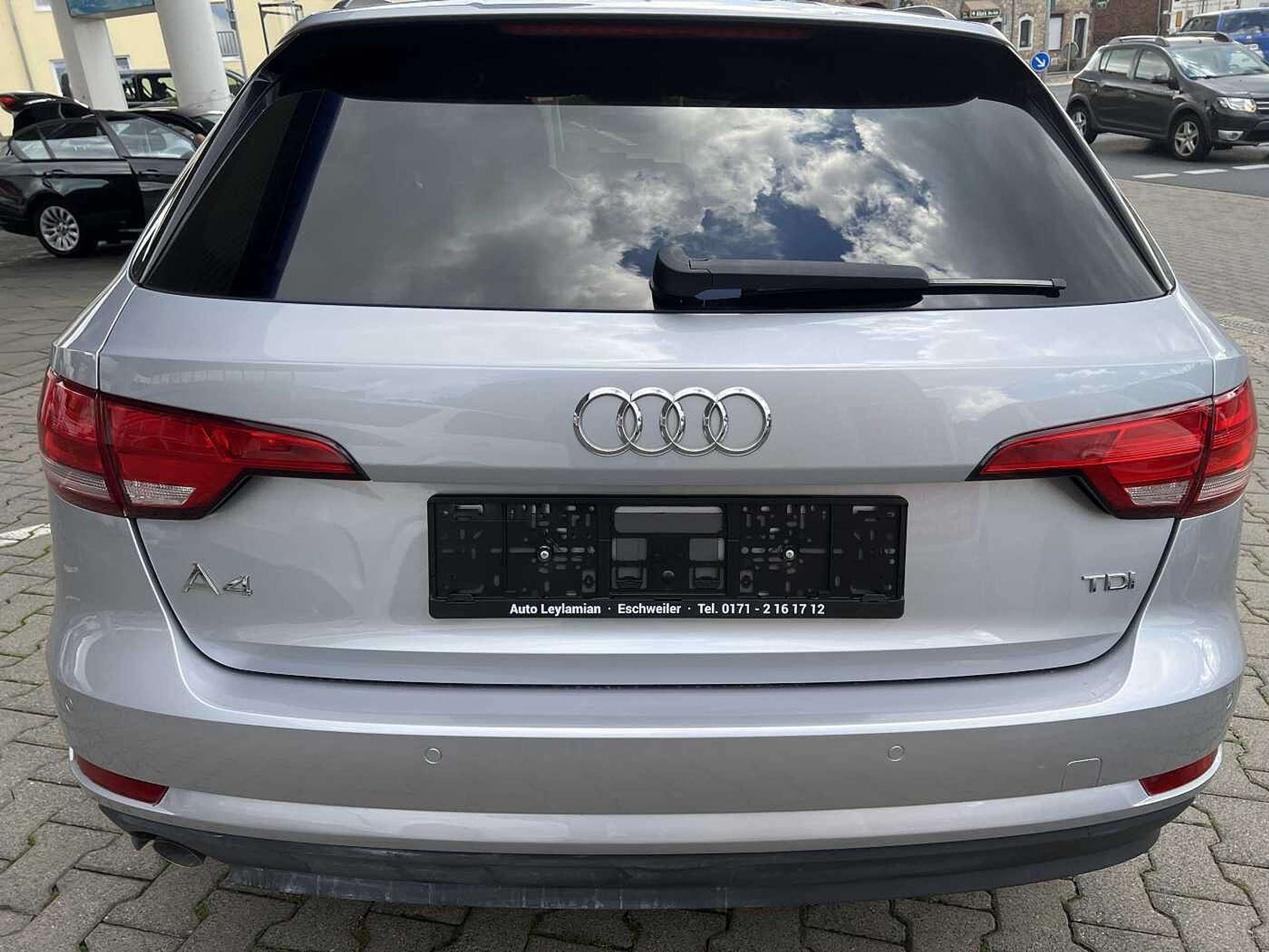 Audi - A4