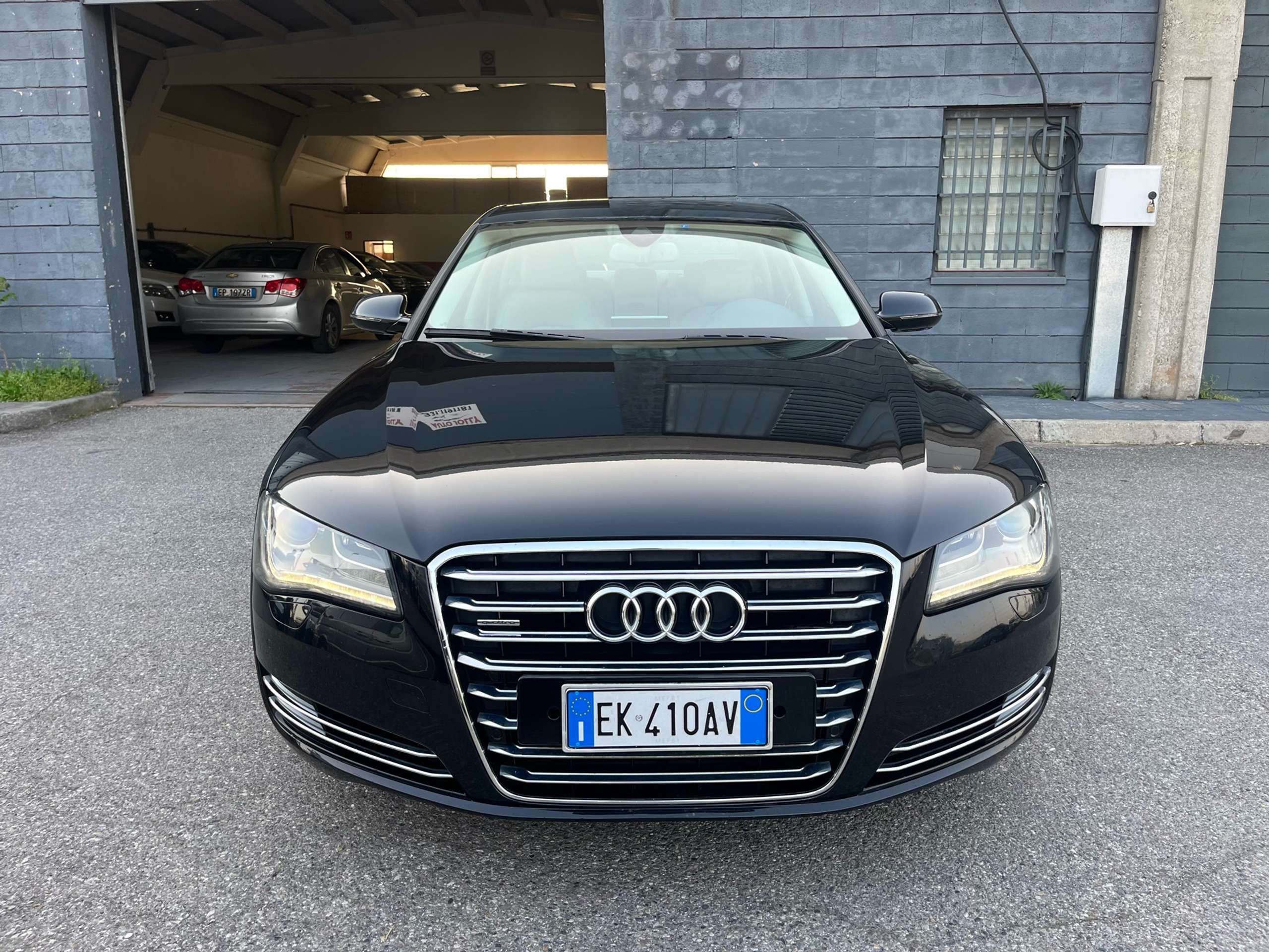 Audi - A8