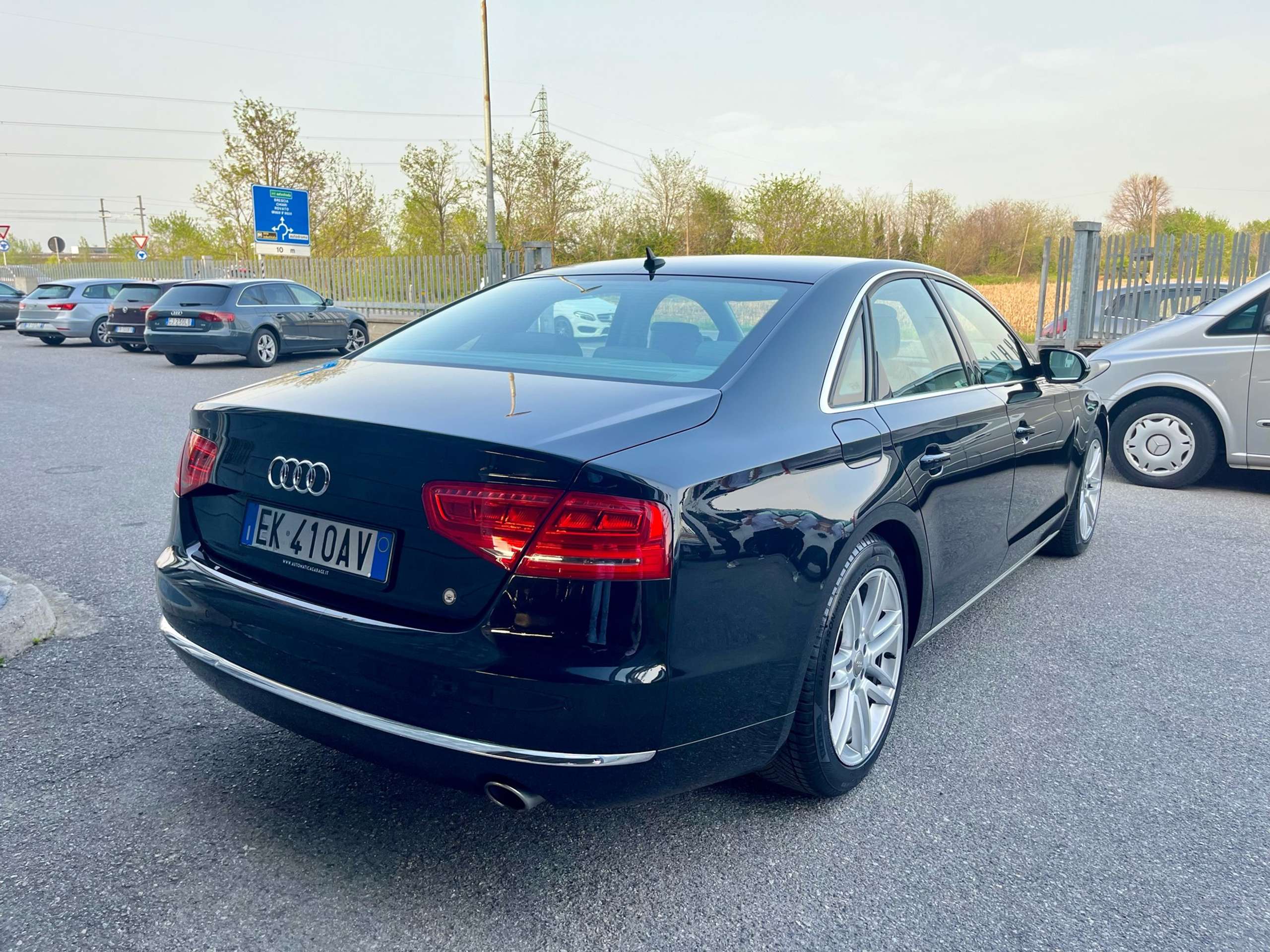 Audi - A8