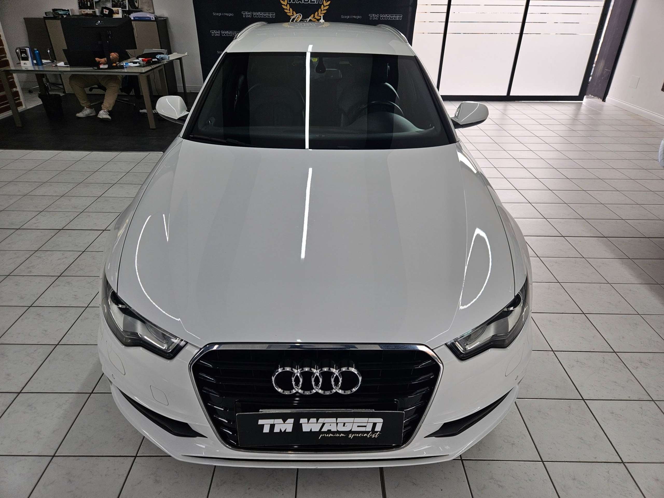 Audi - A6