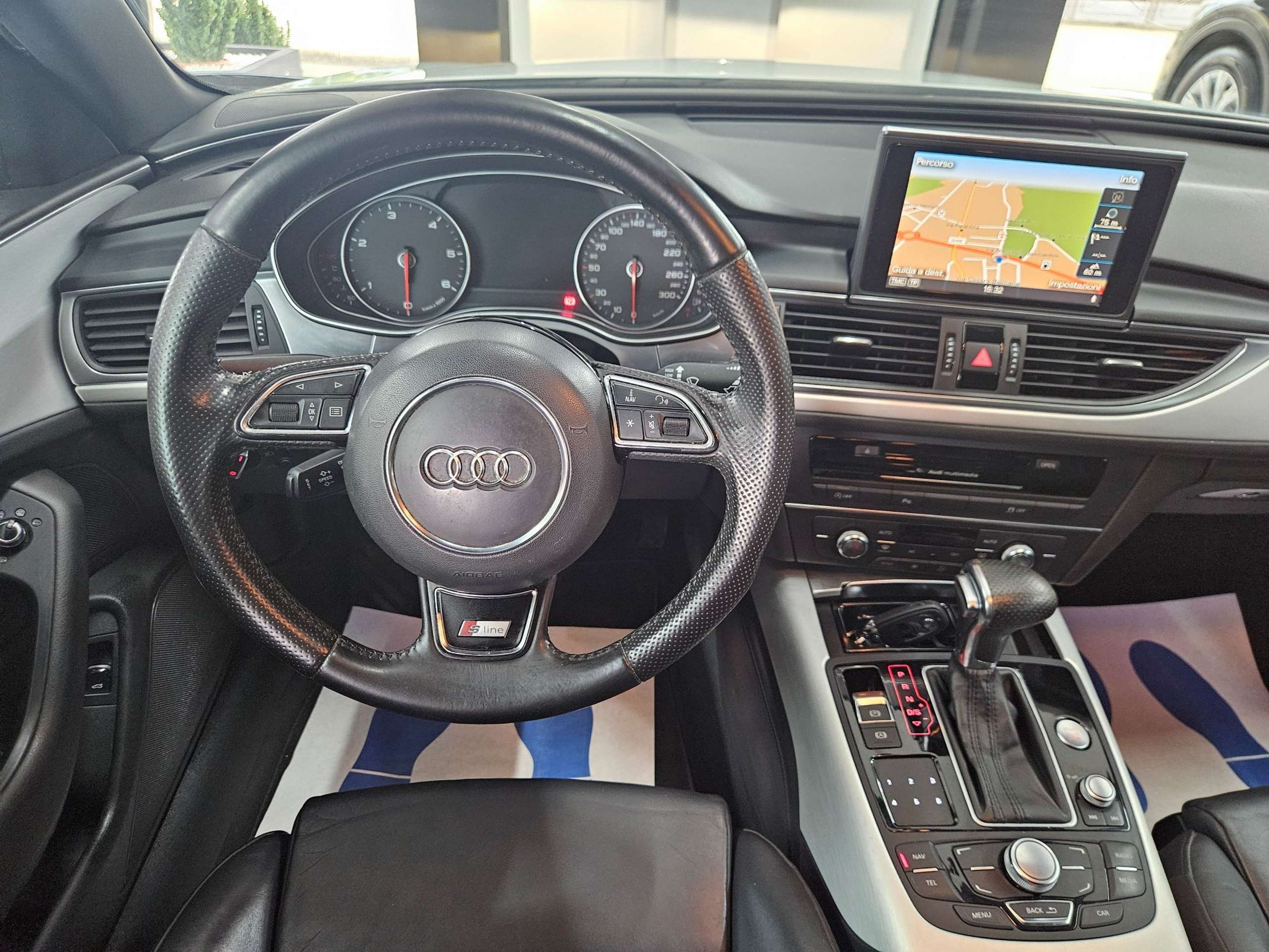 Audi - A6