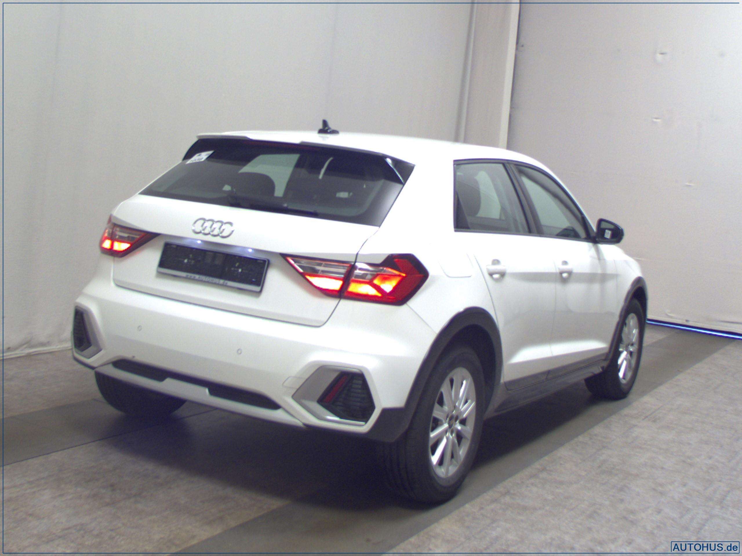 Audi - A1