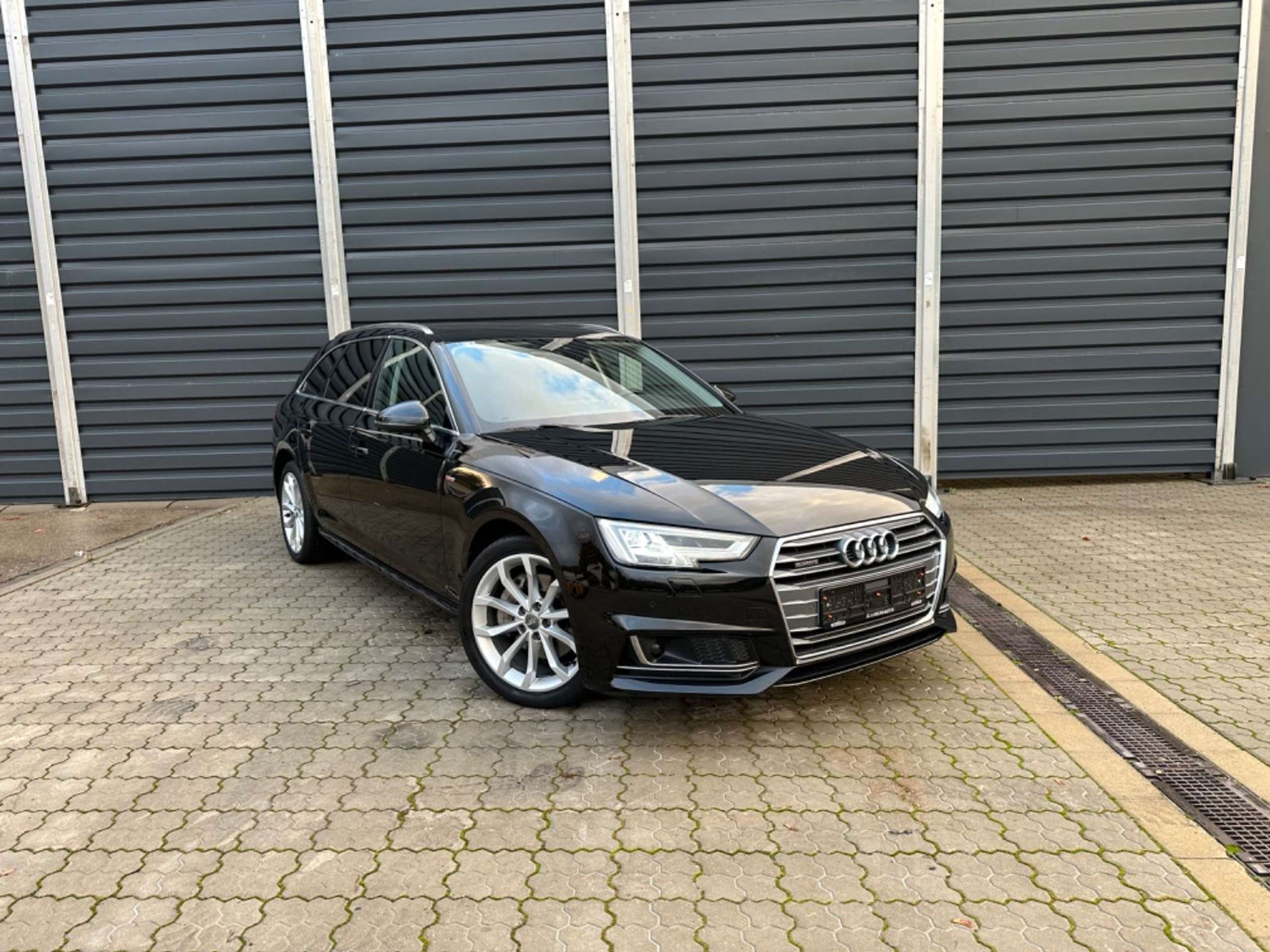 Audi - A4