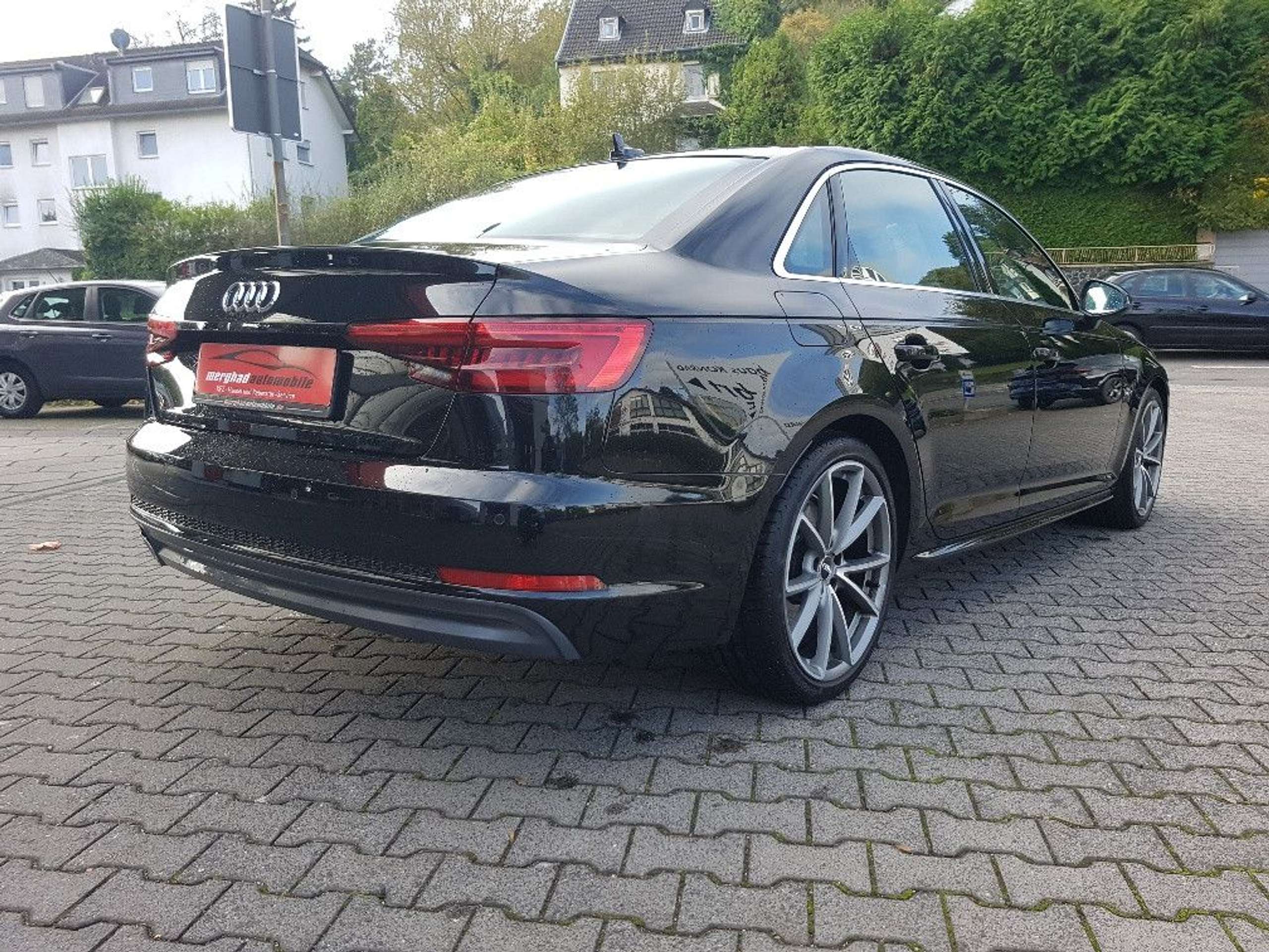 Audi - A4