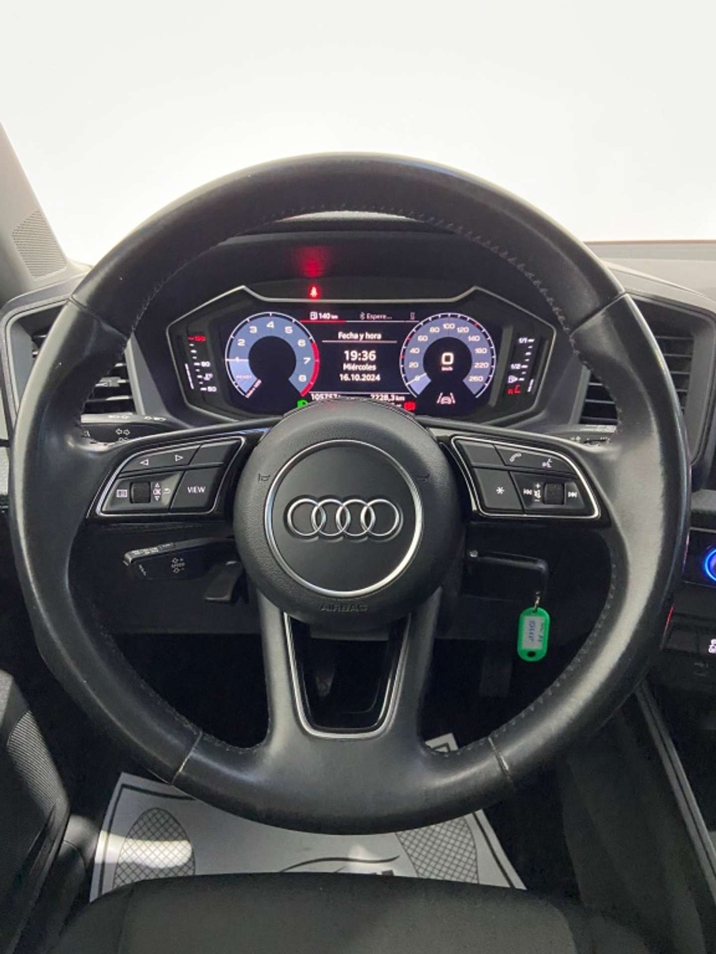 Audi - A1