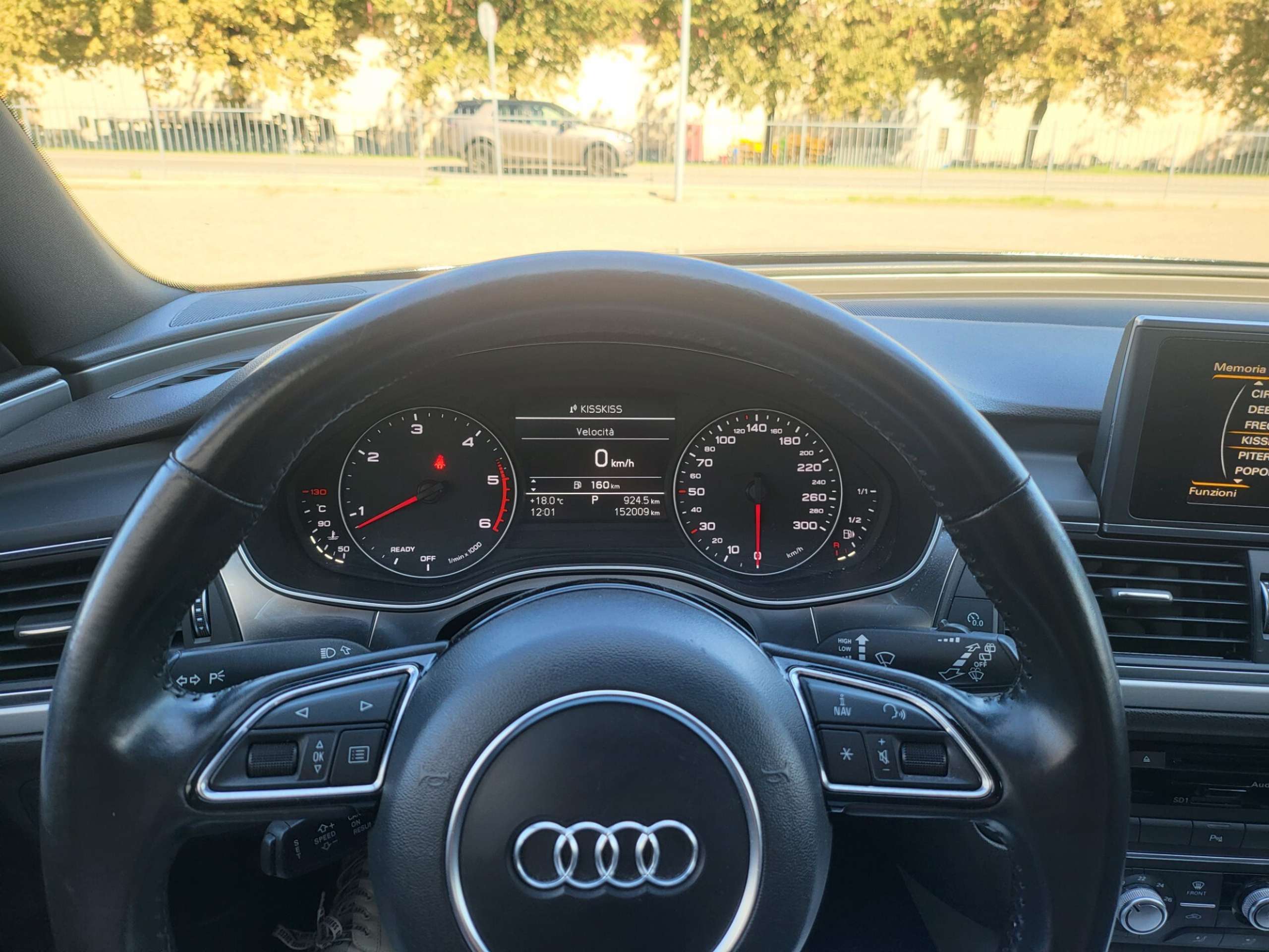 Audi - A6