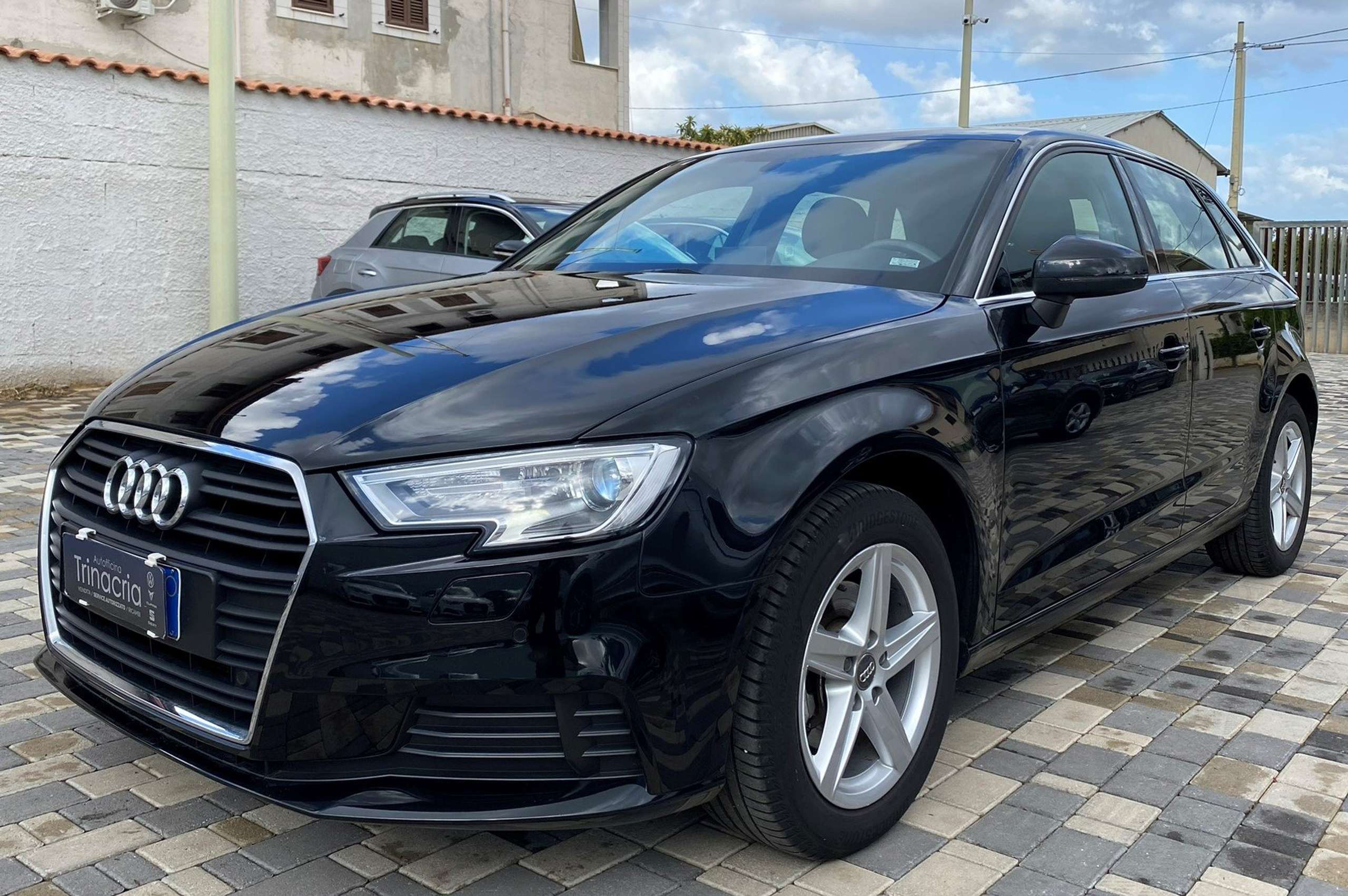 Audi - A3