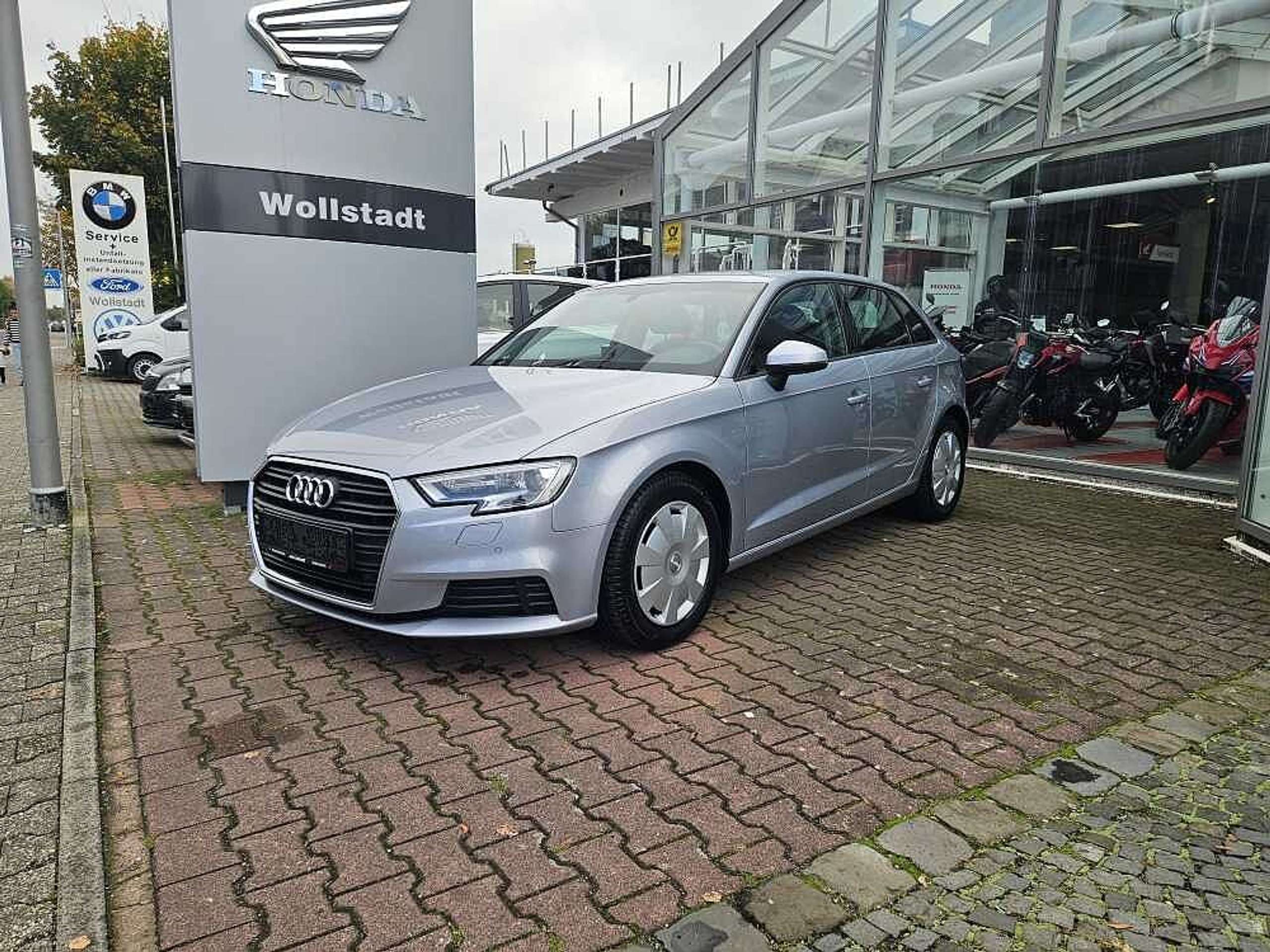 Audi - A3