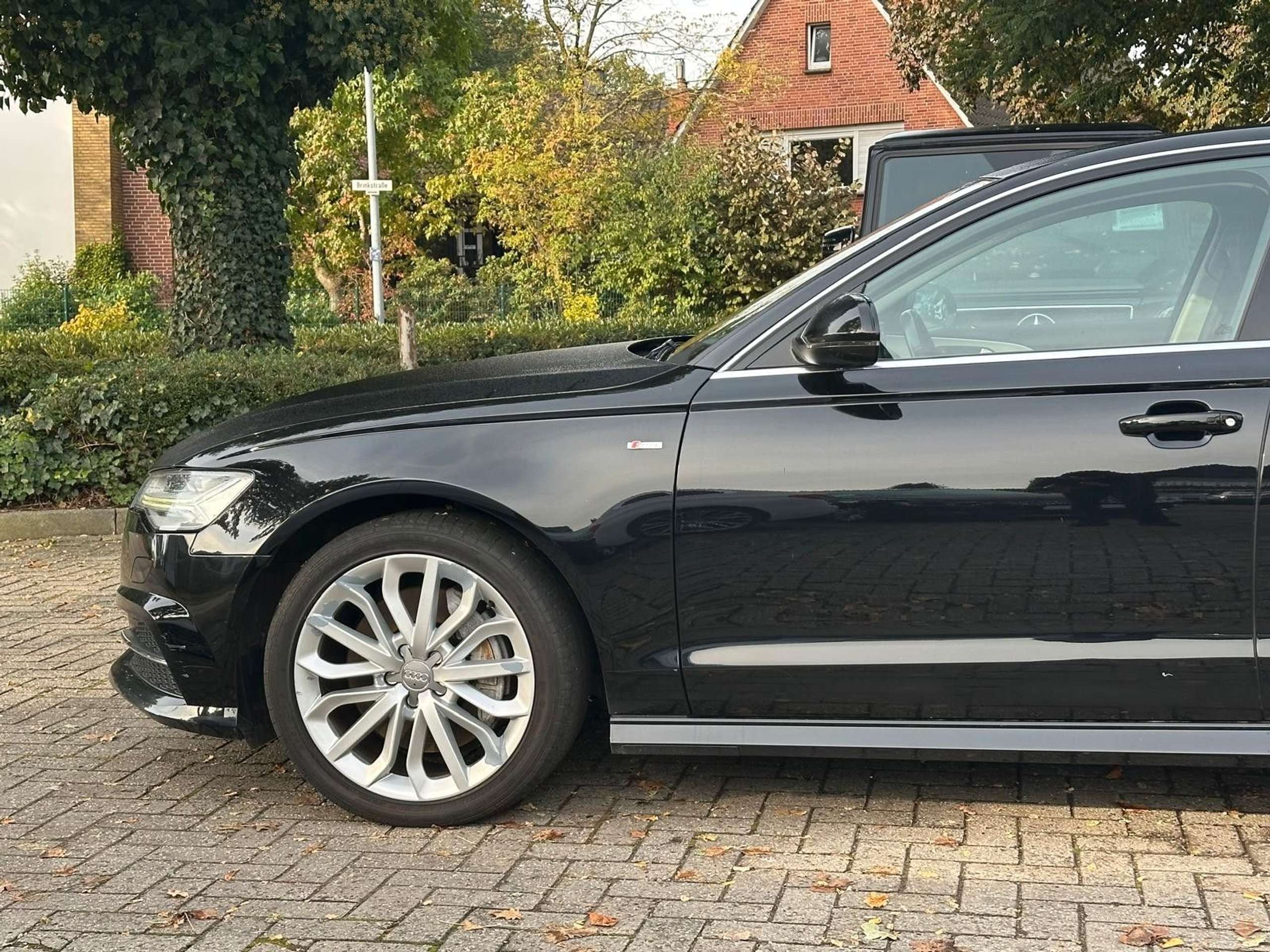 Audi - A6