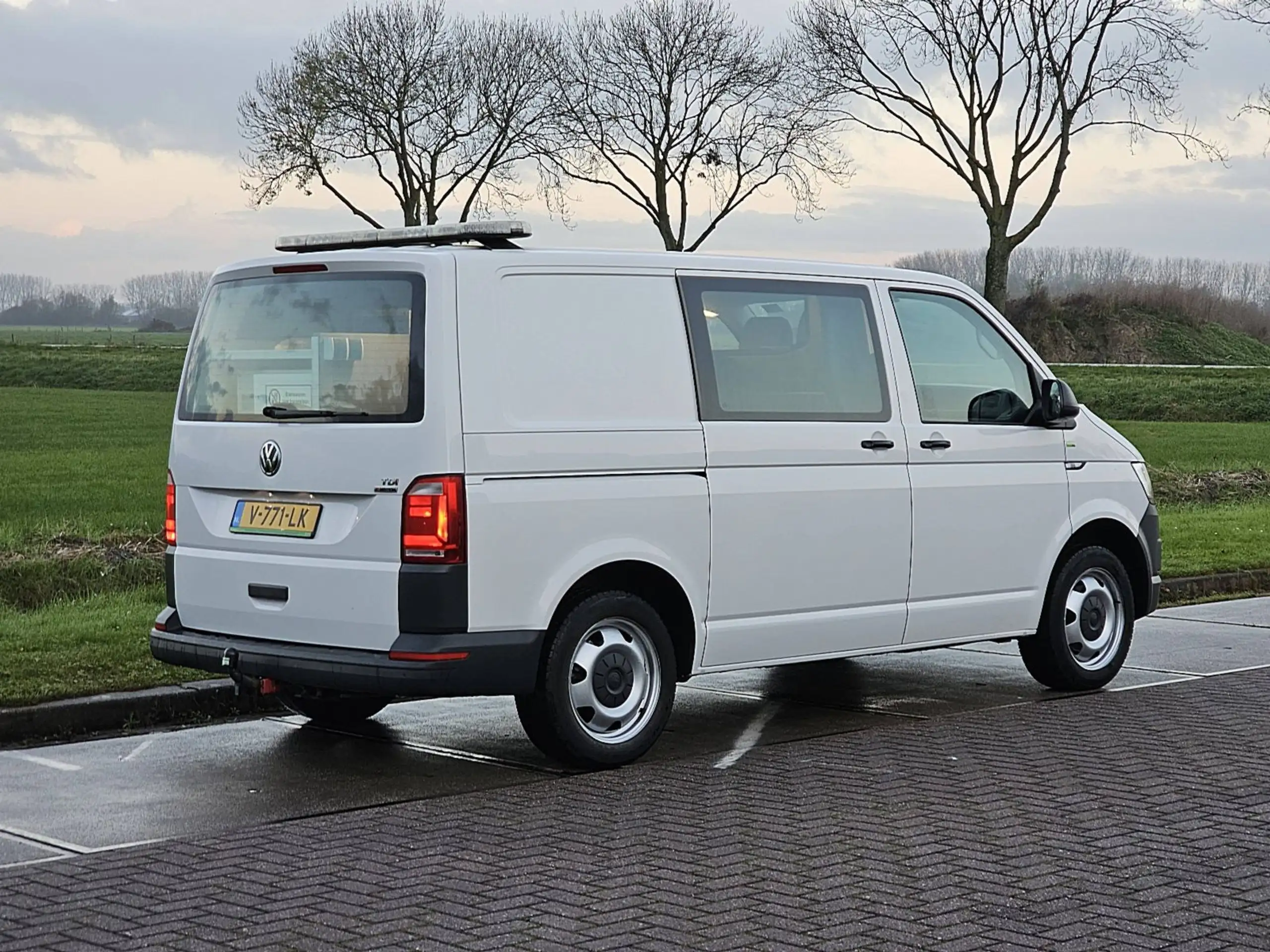 Volkswagen - Transporter