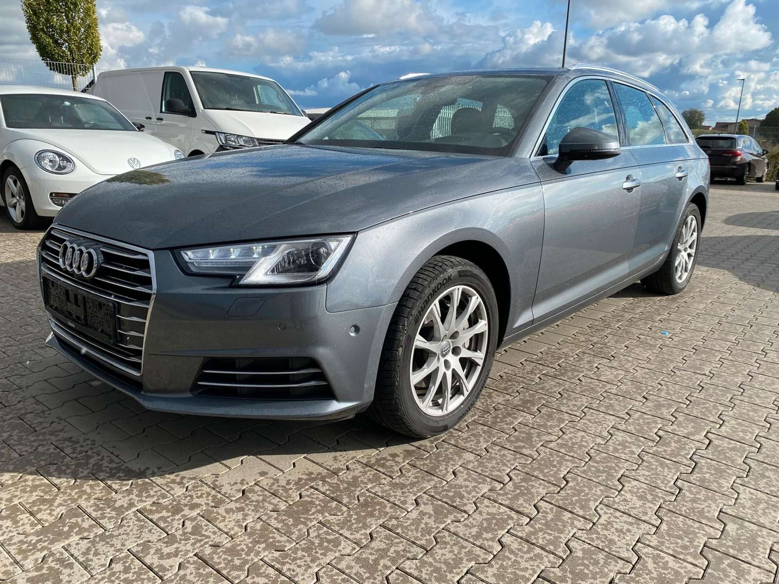 Audi - A4