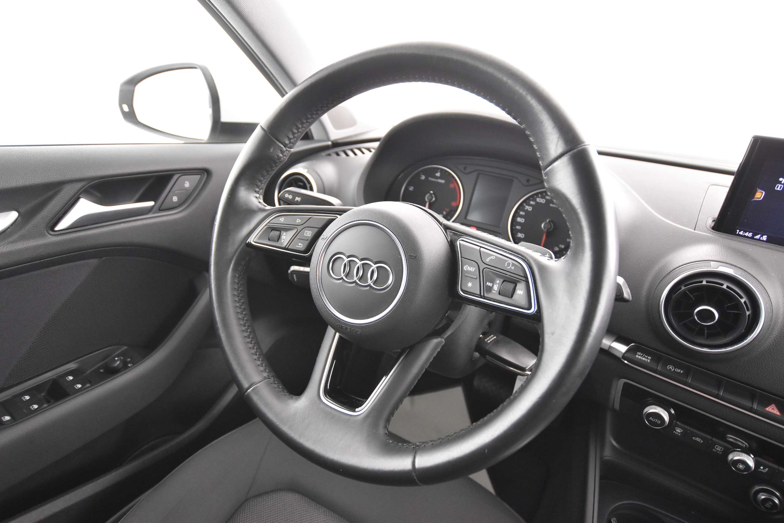 Audi - A3