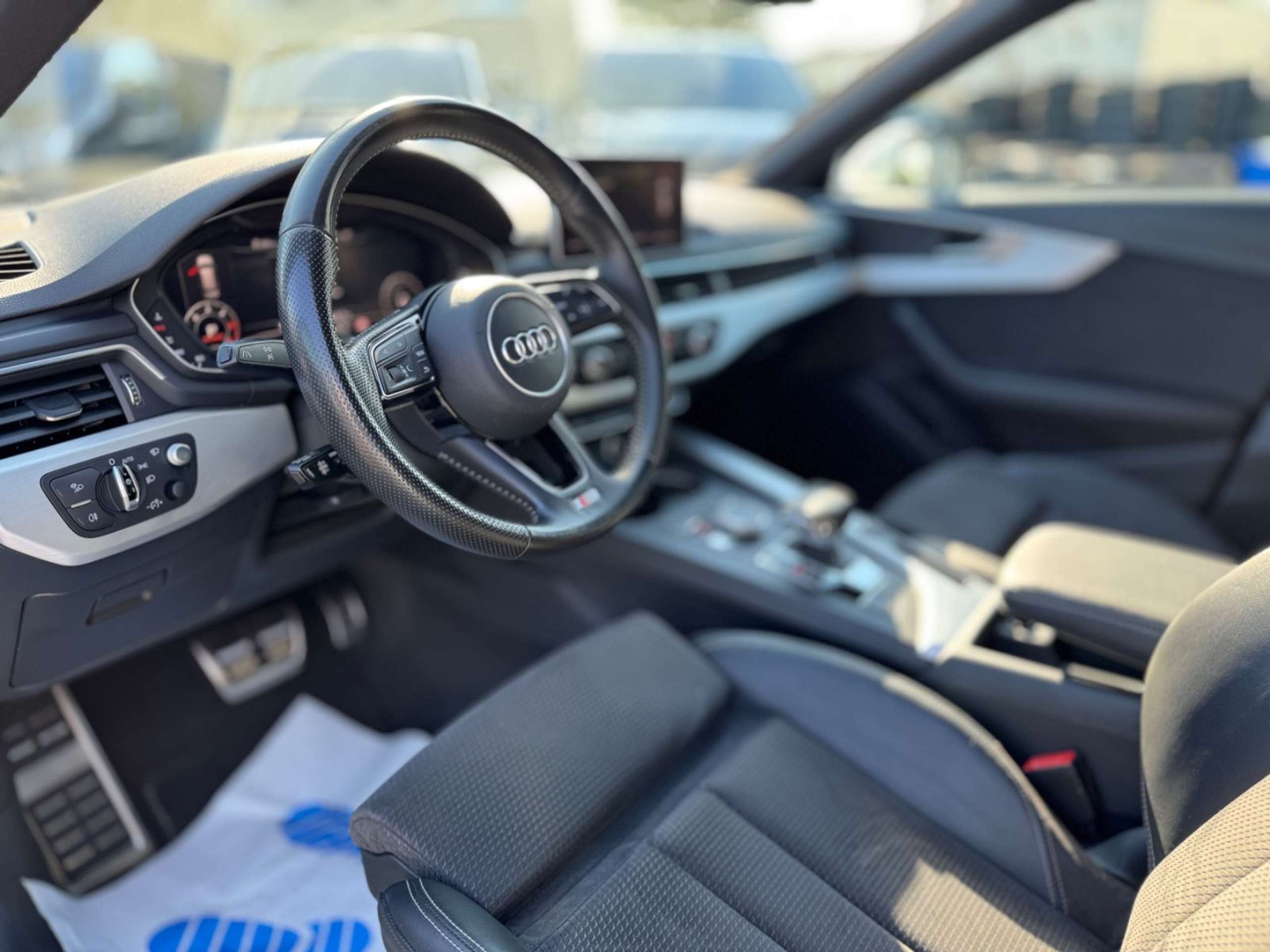 Audi - A4