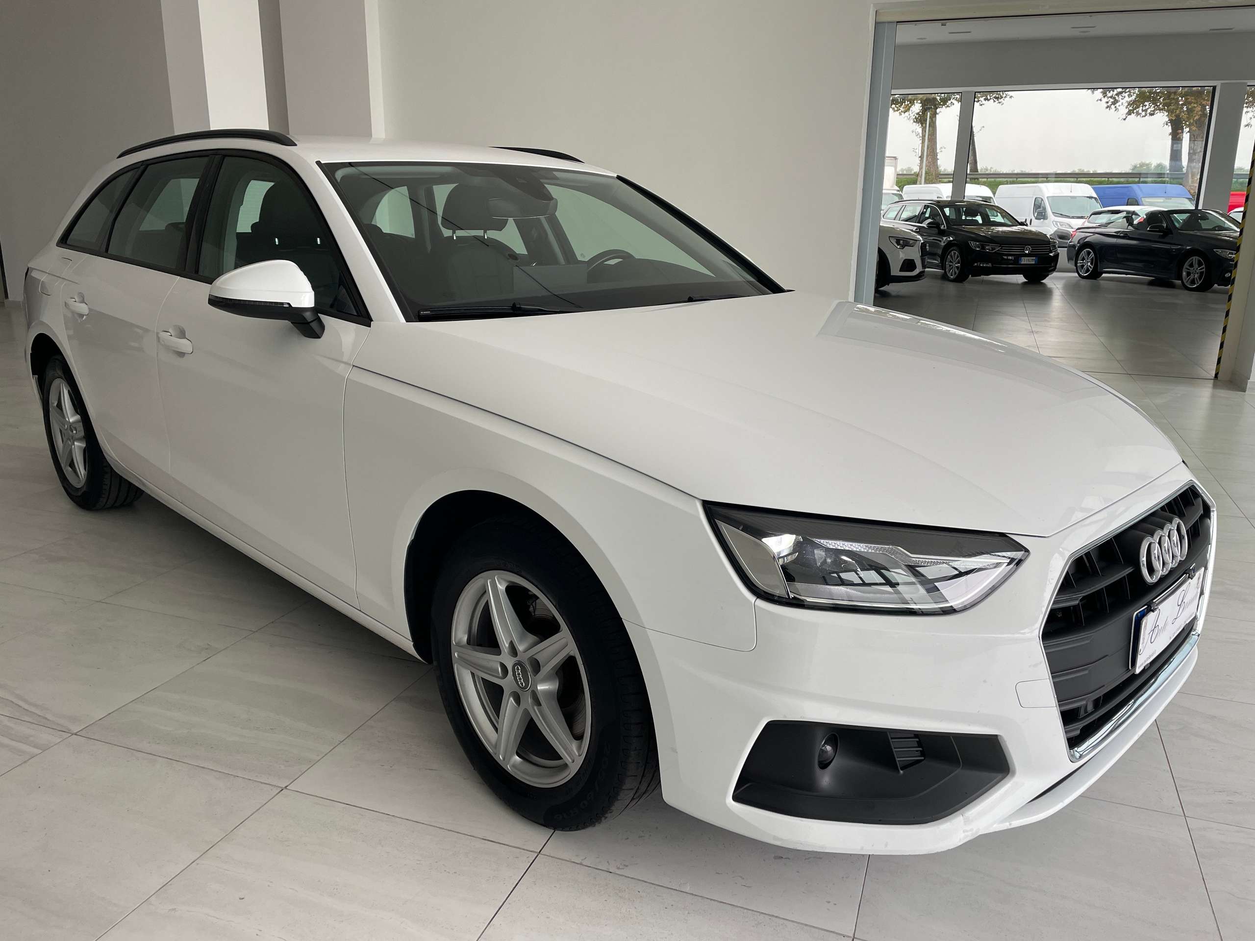 Audi - A4