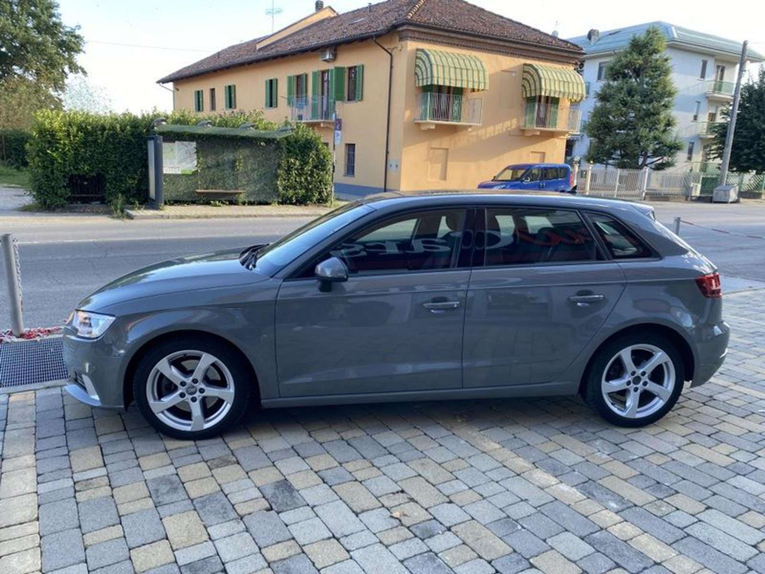 Audi - A3