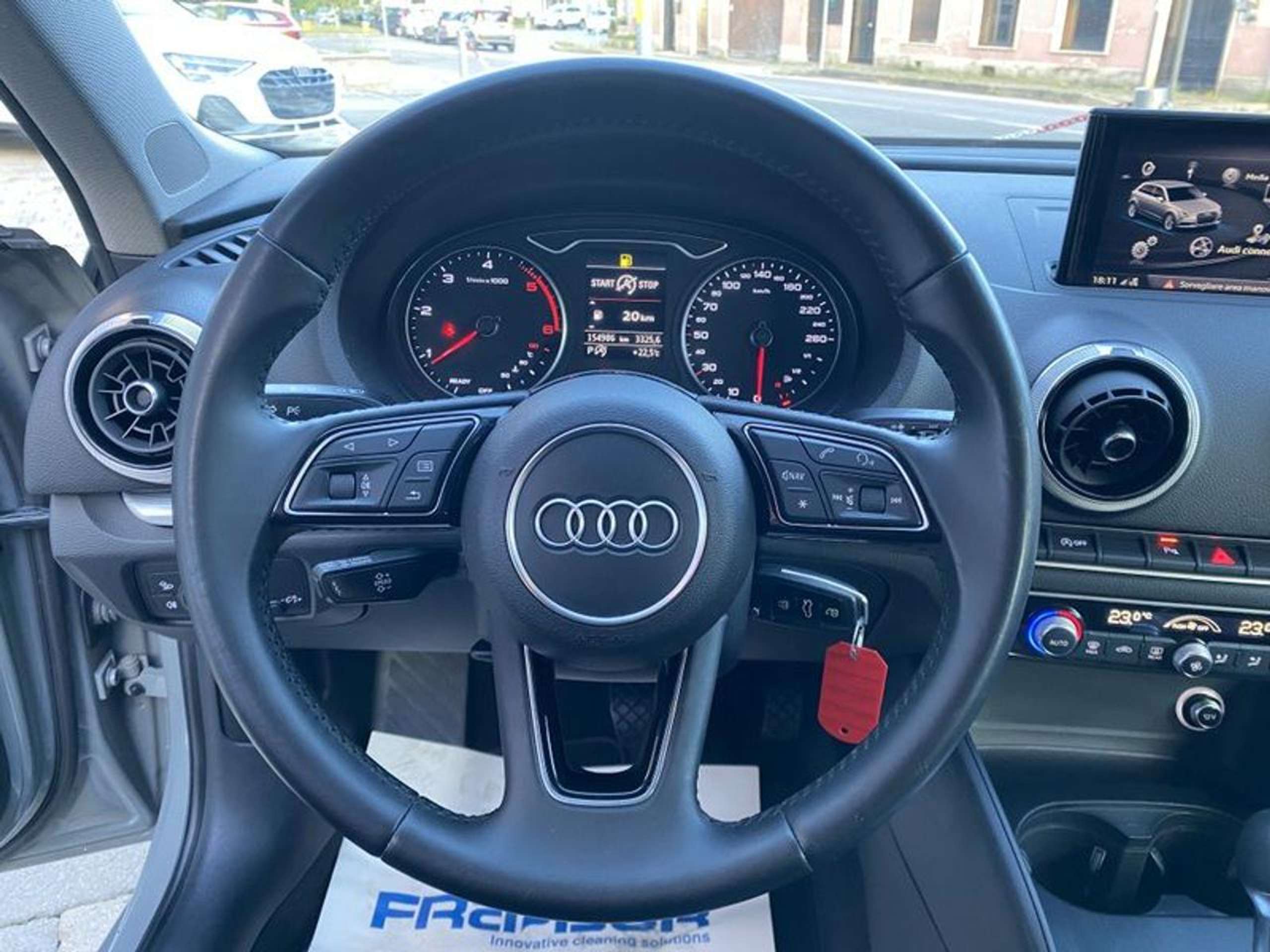 Audi - A3