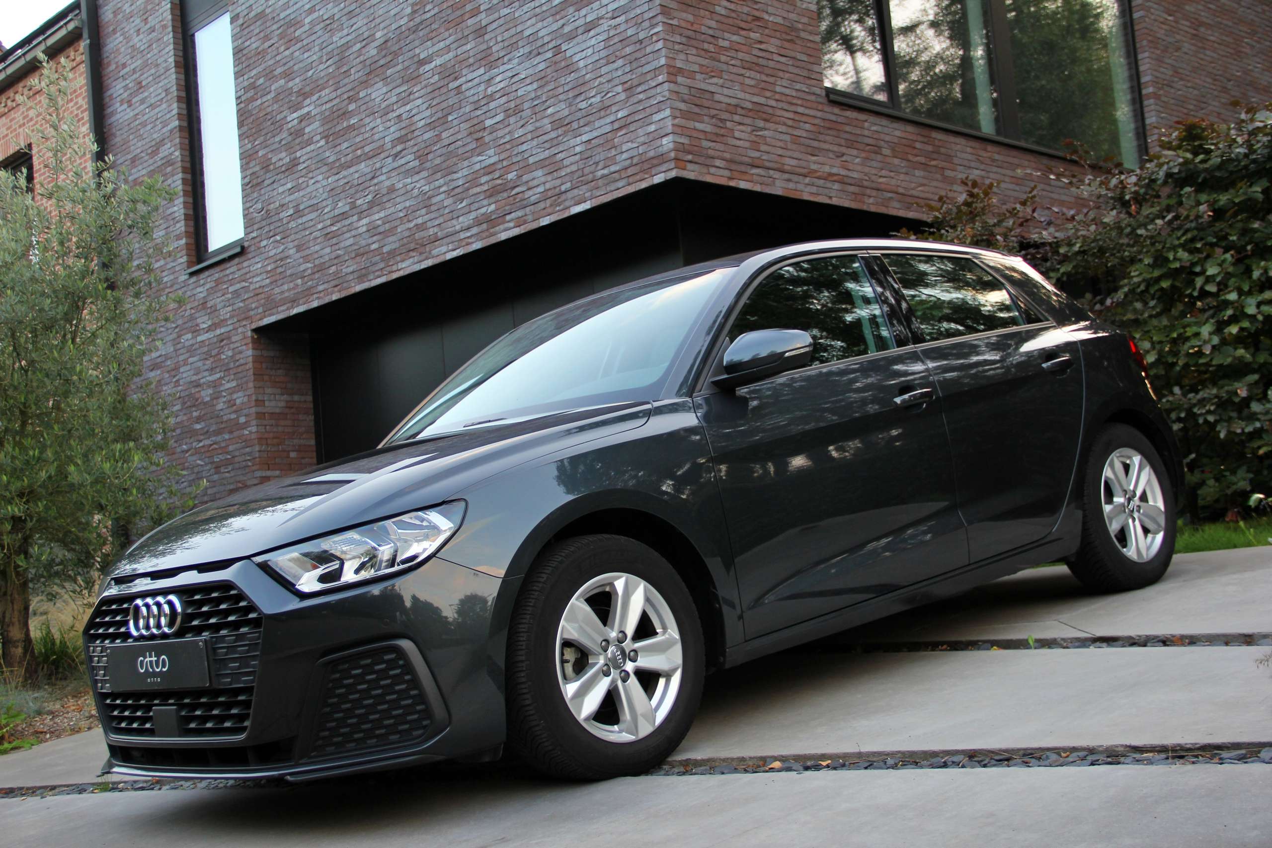 Audi - A1