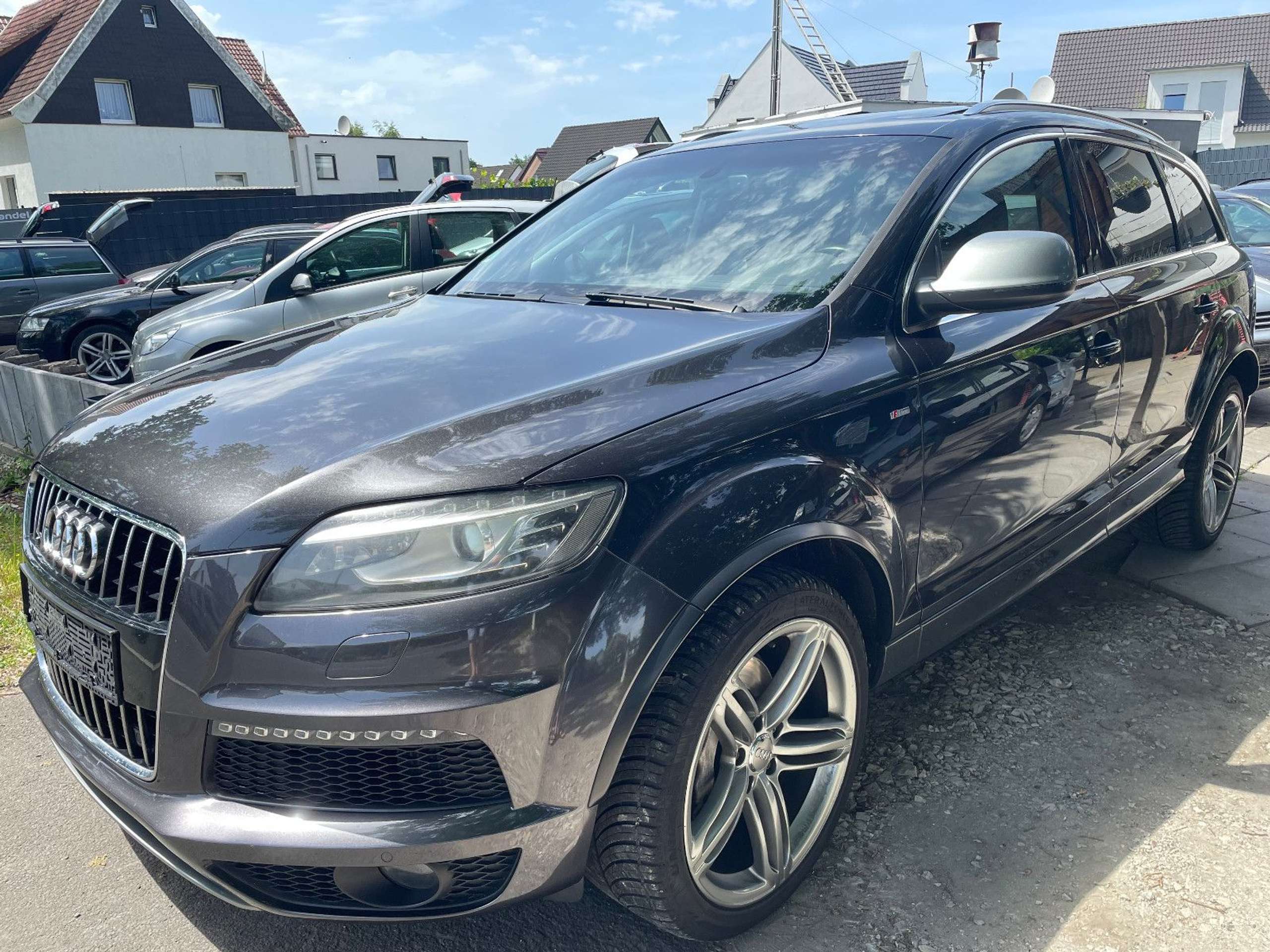 Audi - Q7