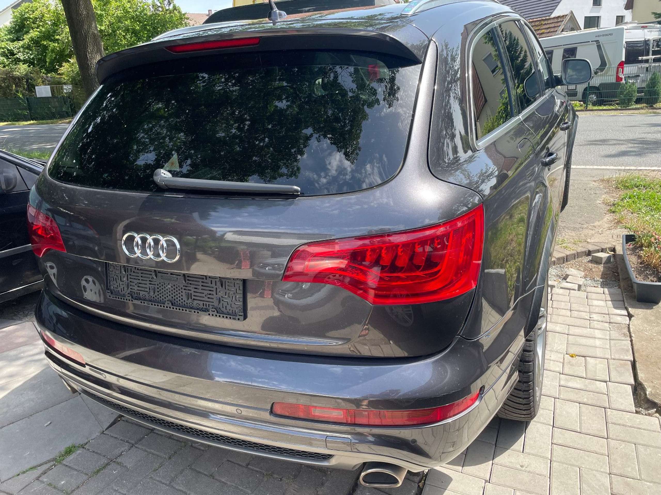 Audi - Q7