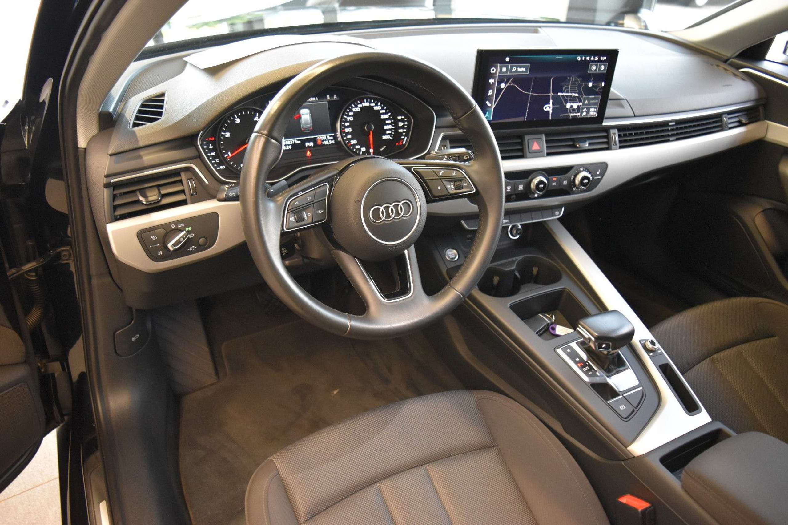 Audi - A4