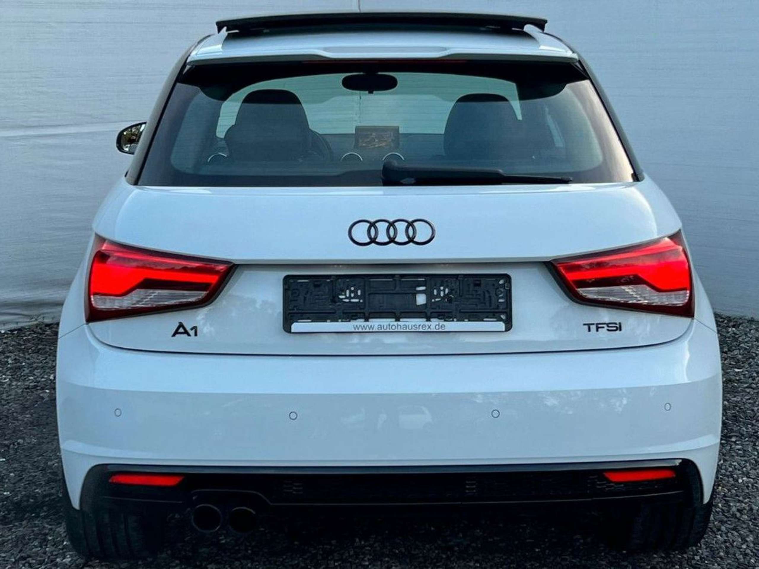 Audi - A1