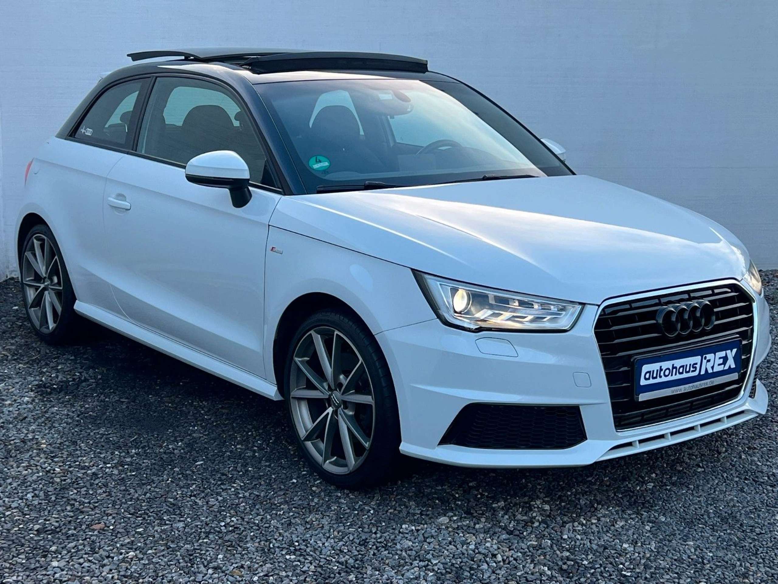 Audi - A1