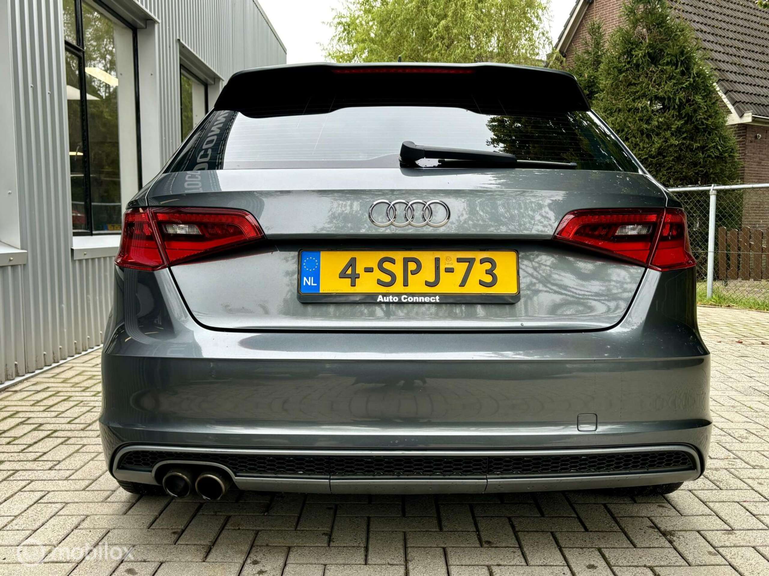 Audi - A3