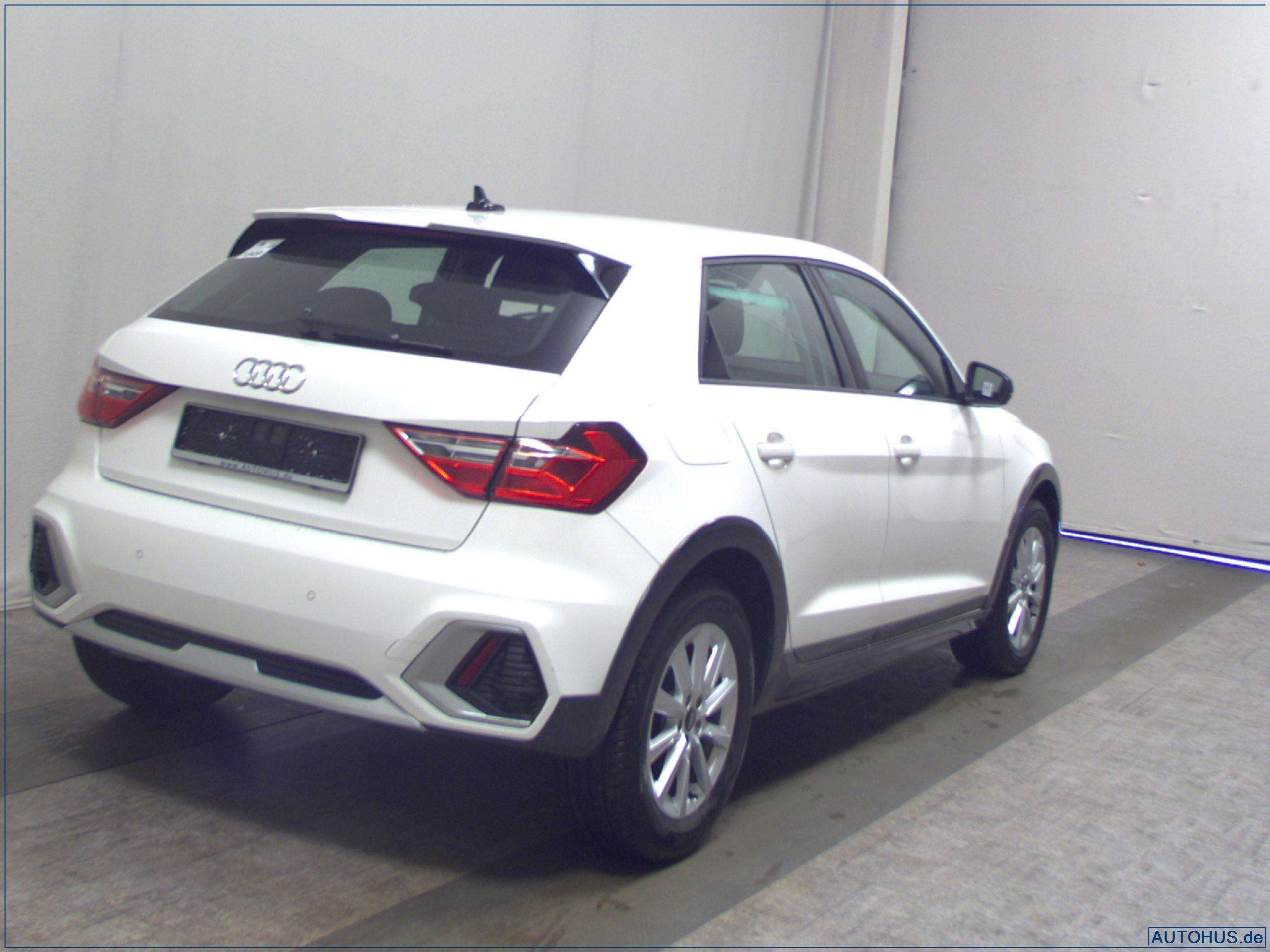 Audi - A1