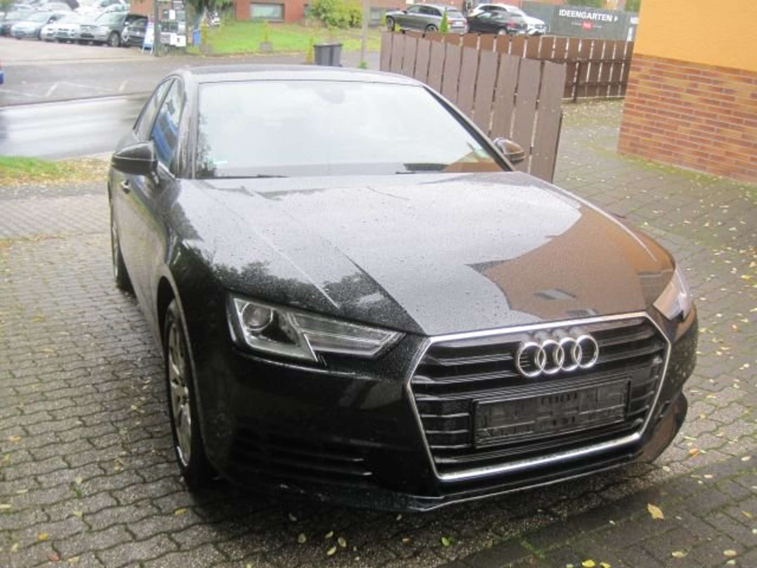 Audi - A4