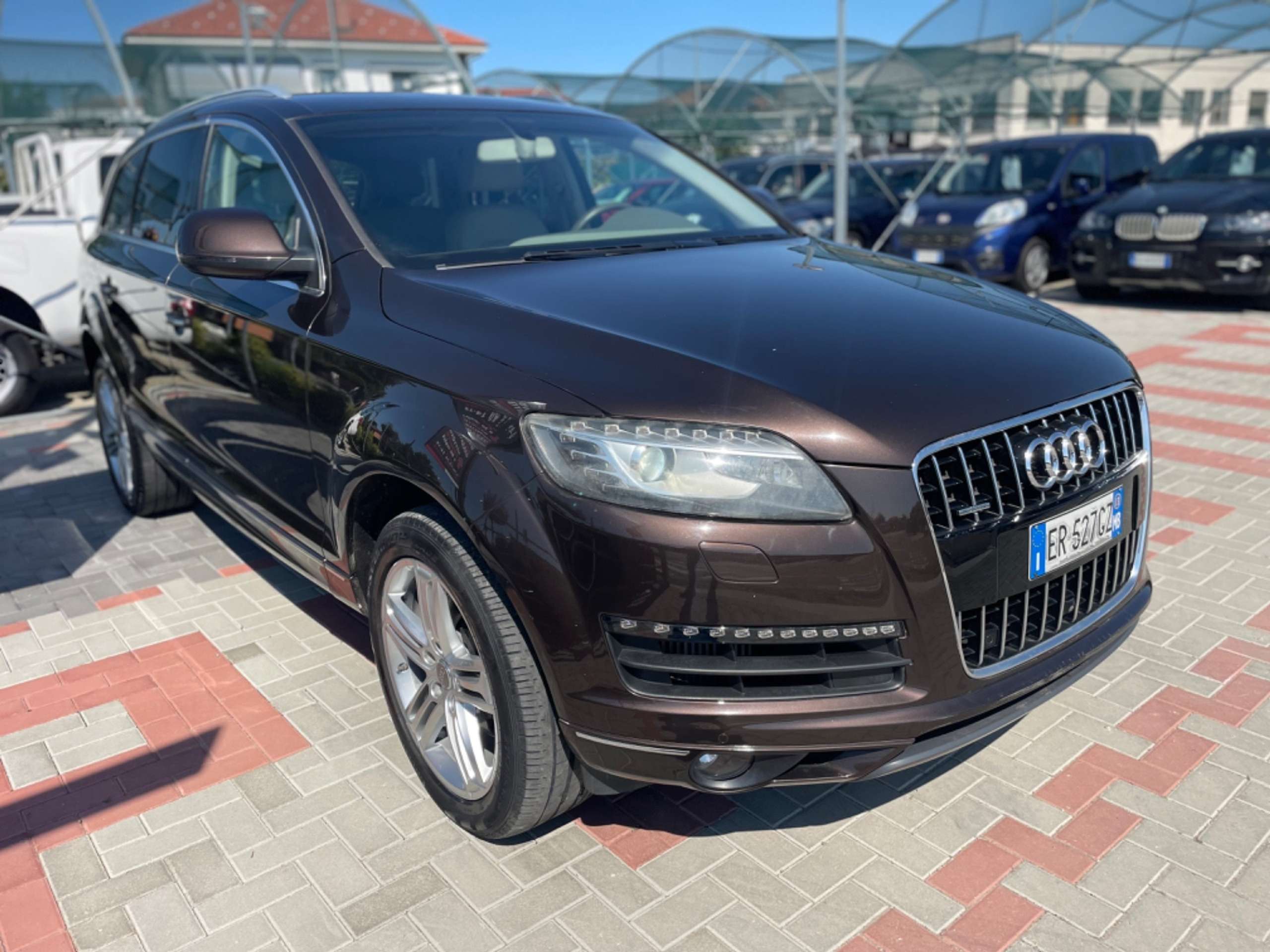 Audi - Q7