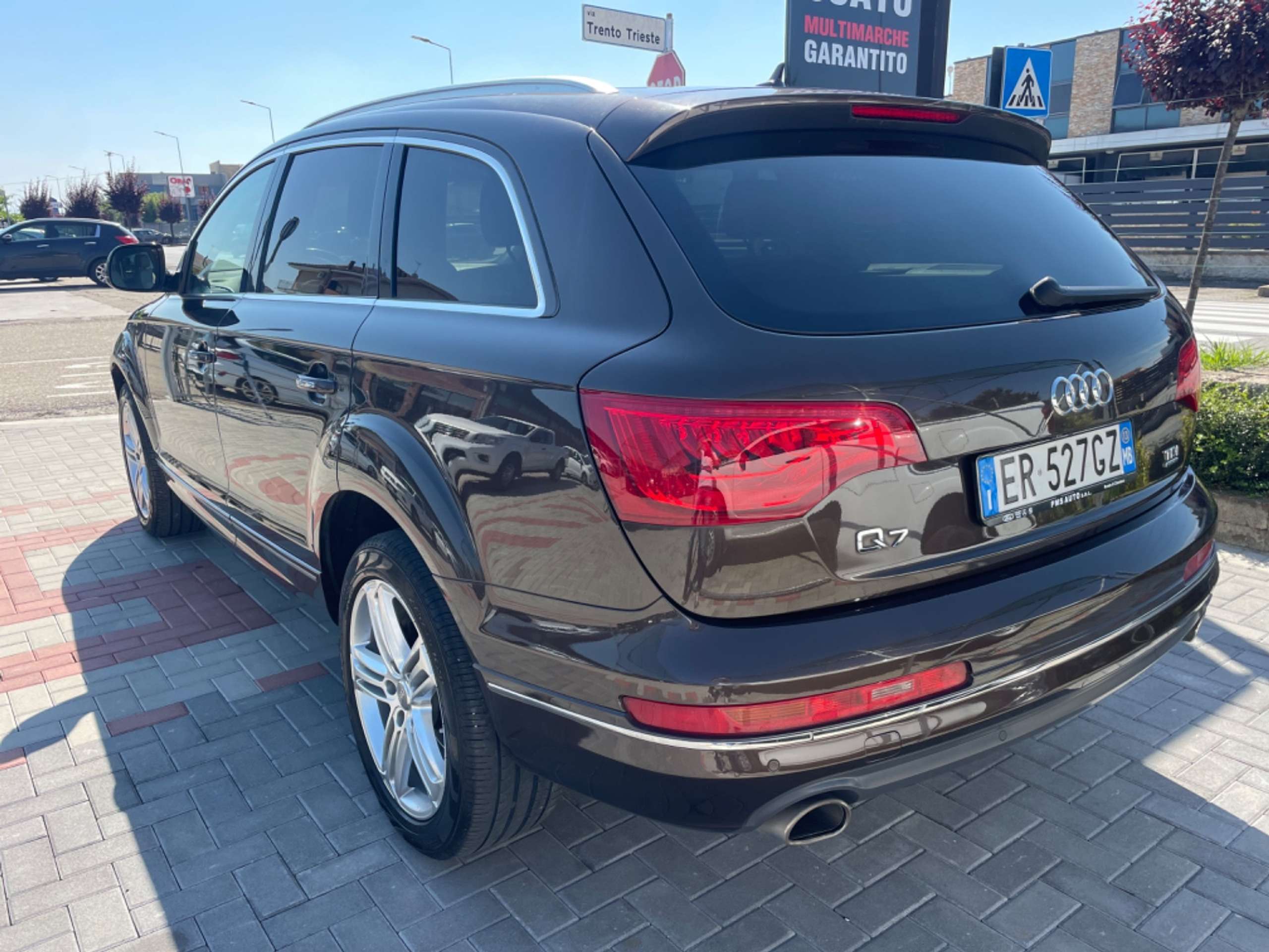 Audi - Q7