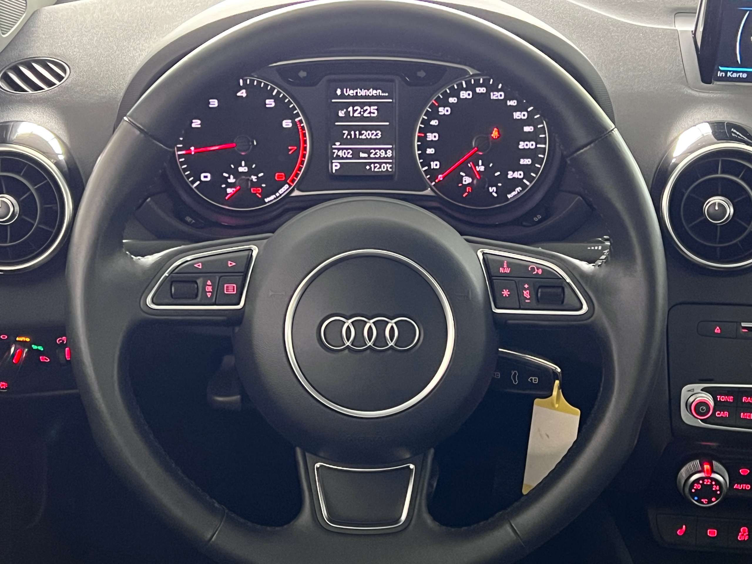 Audi - A1