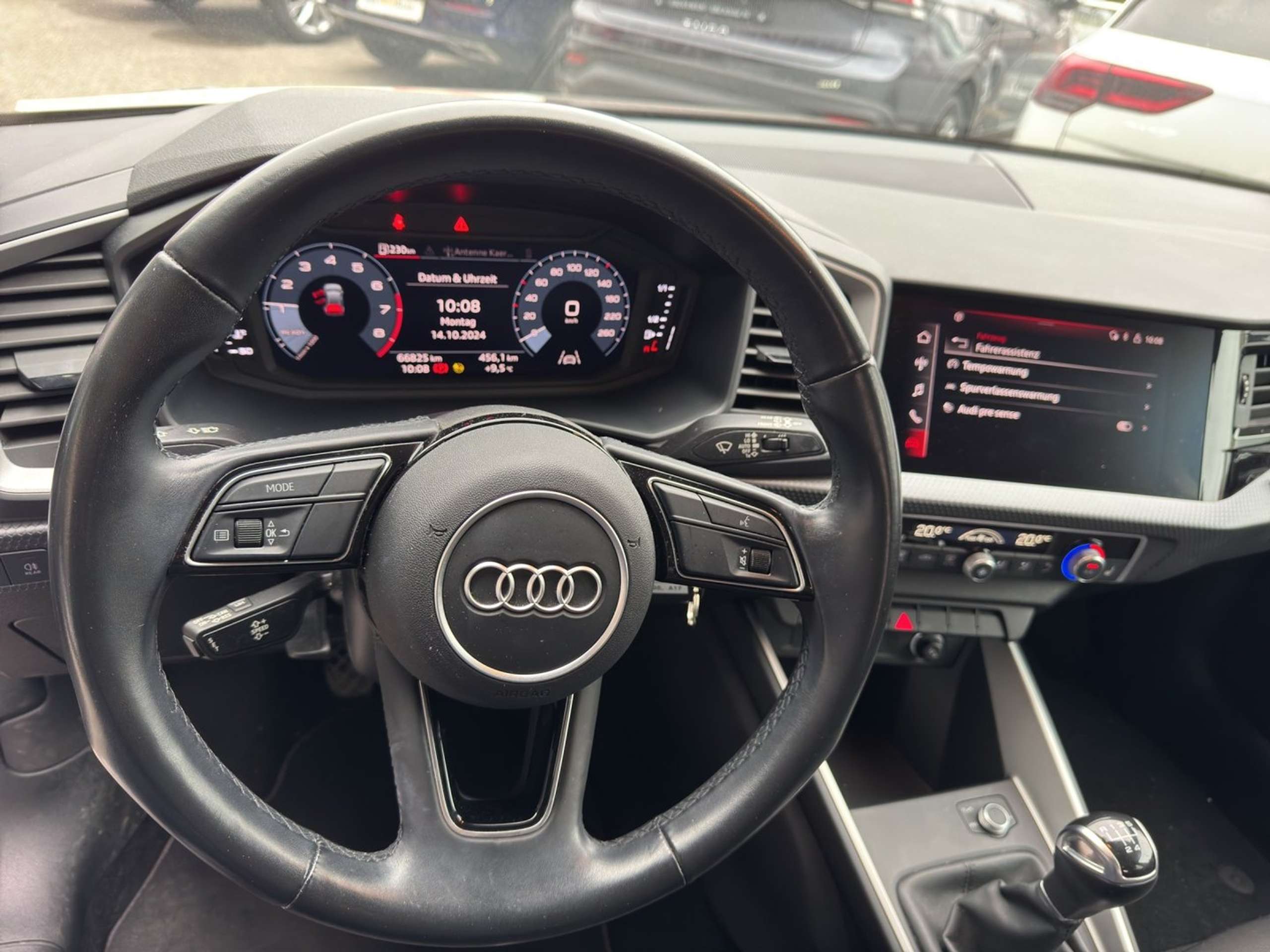 Audi - A1