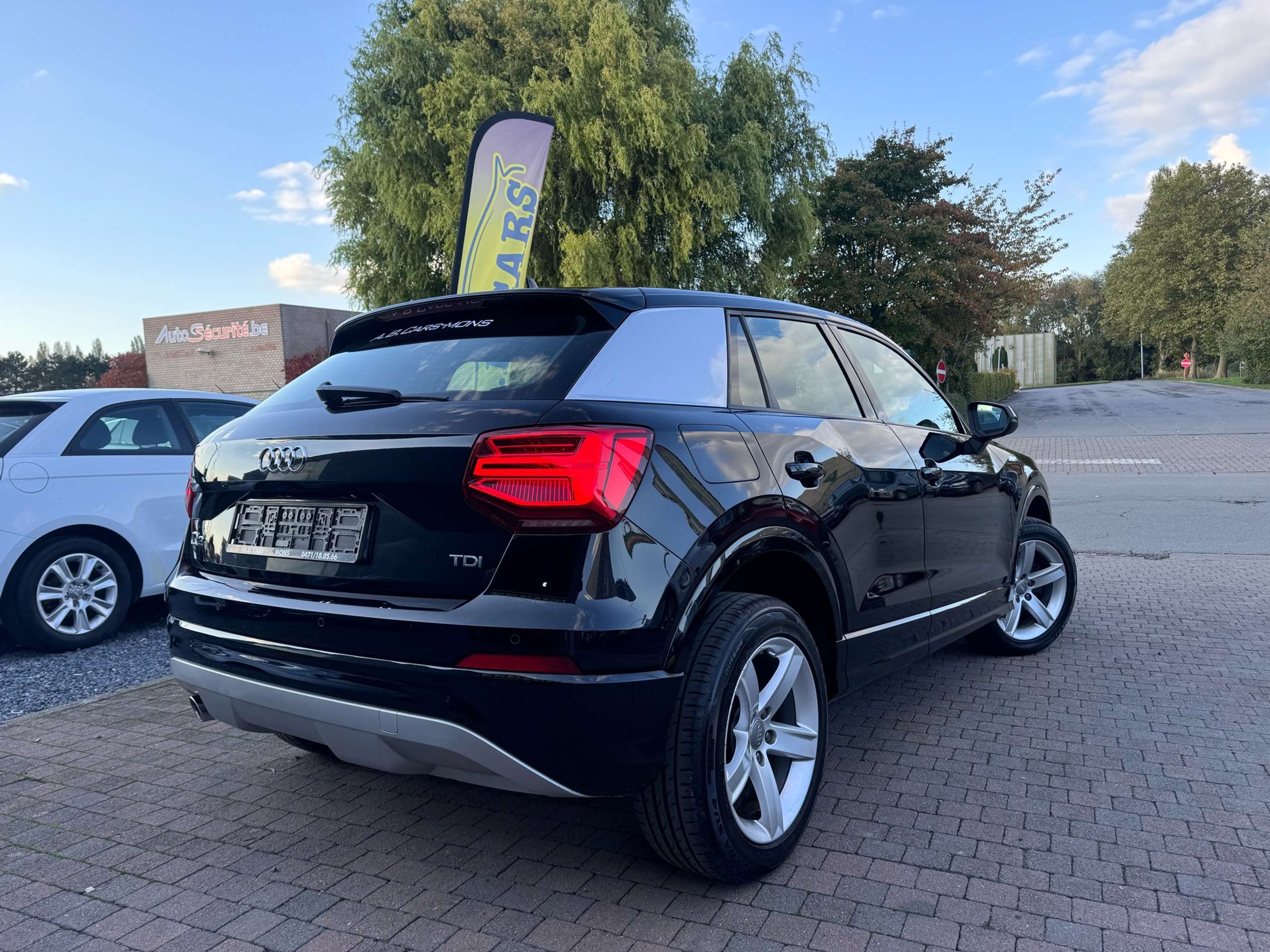 Audi - Q2