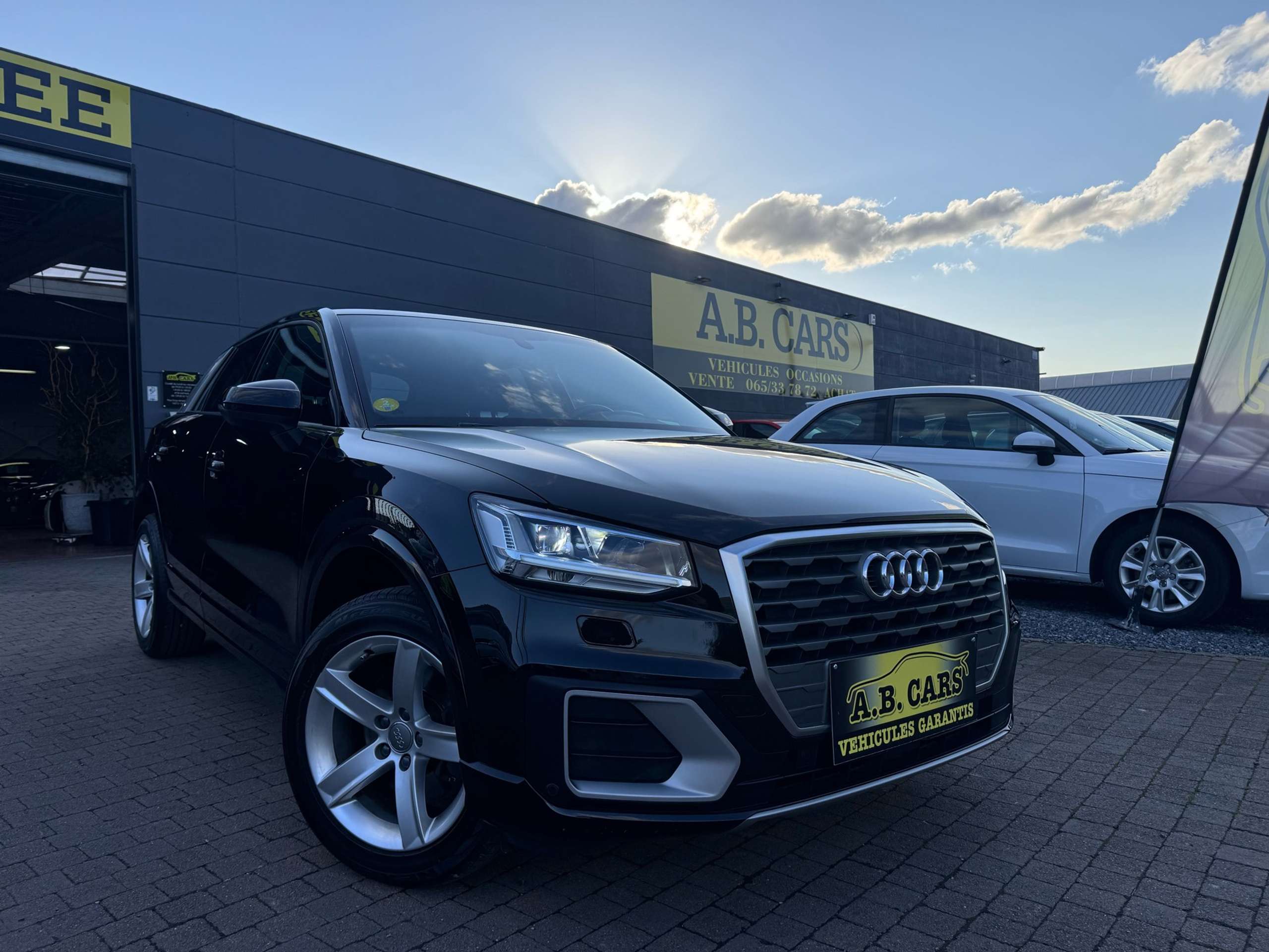 Audi - Q2