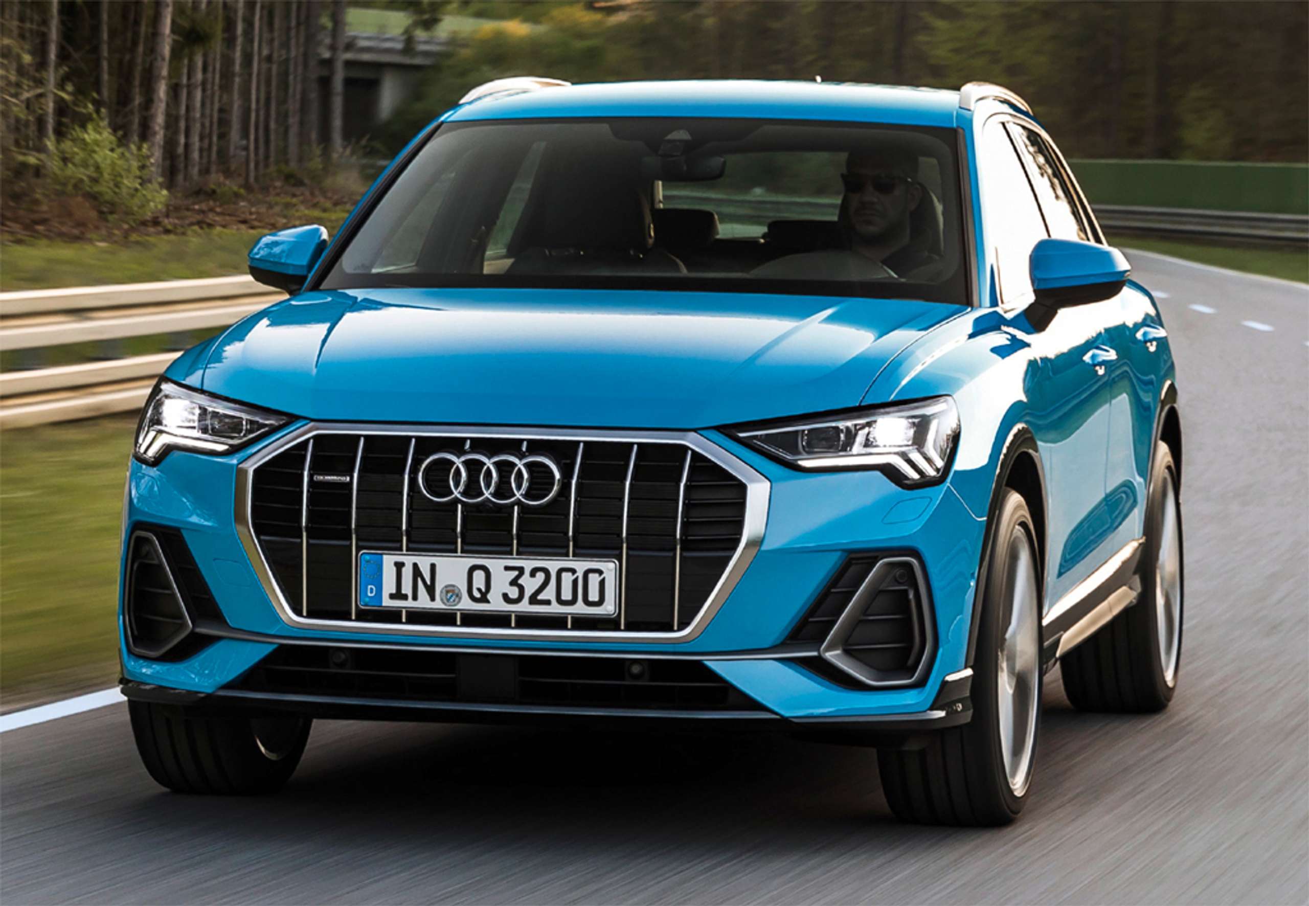 Audi - Q3