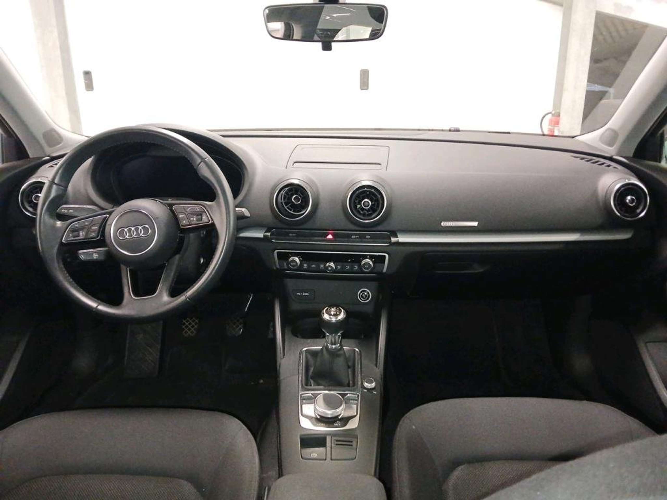 Audi - A3