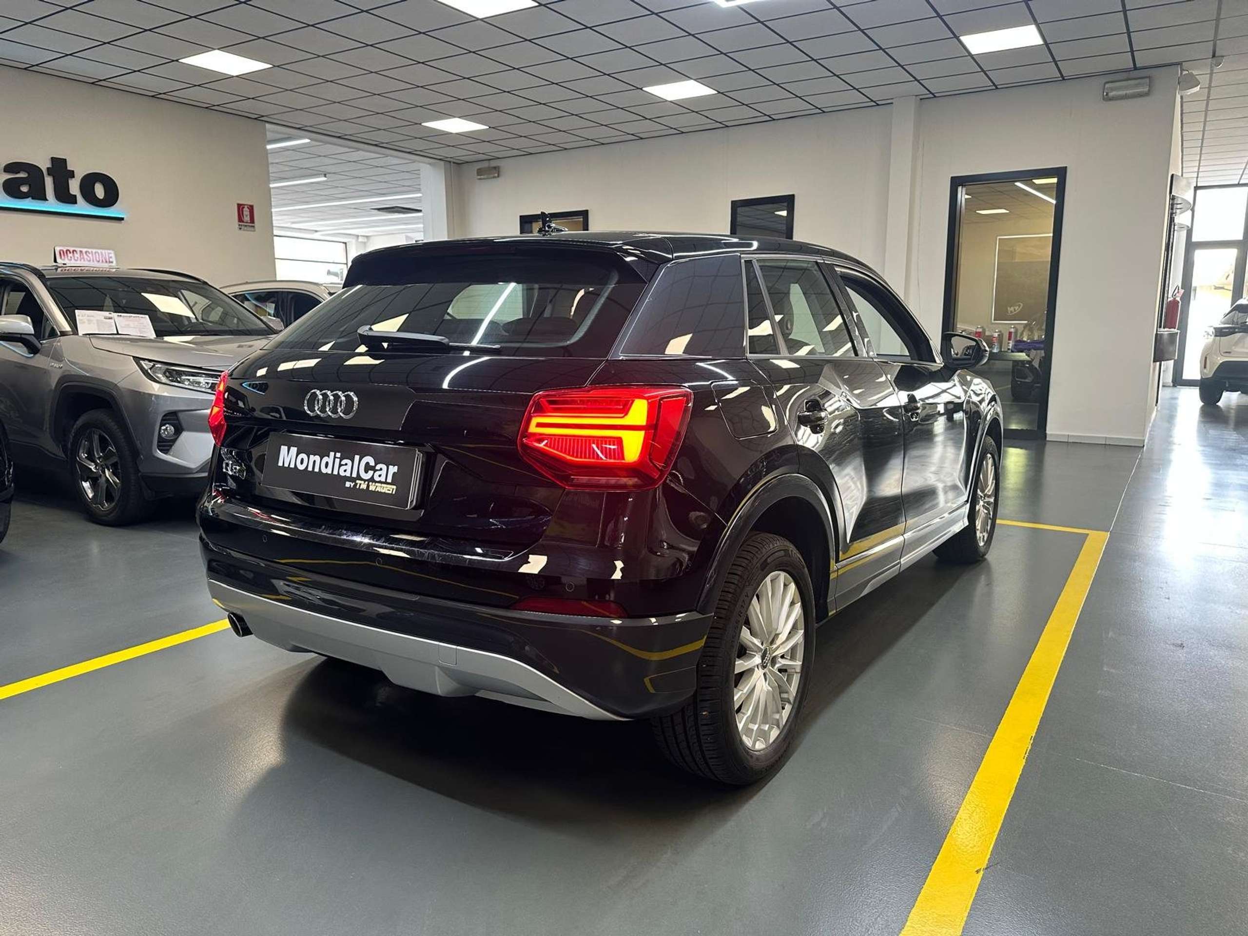 Audi - Q2