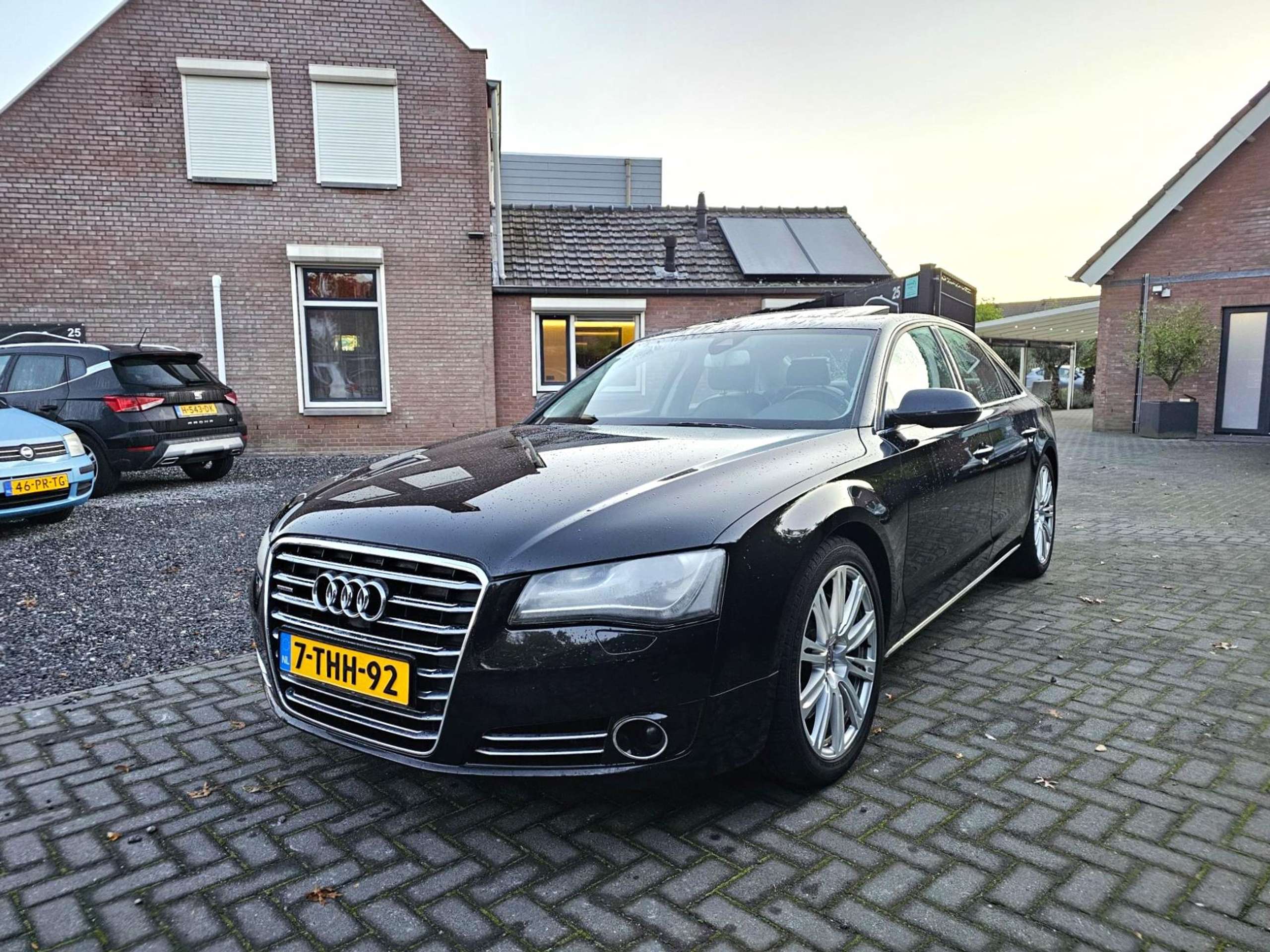 Audi - A8