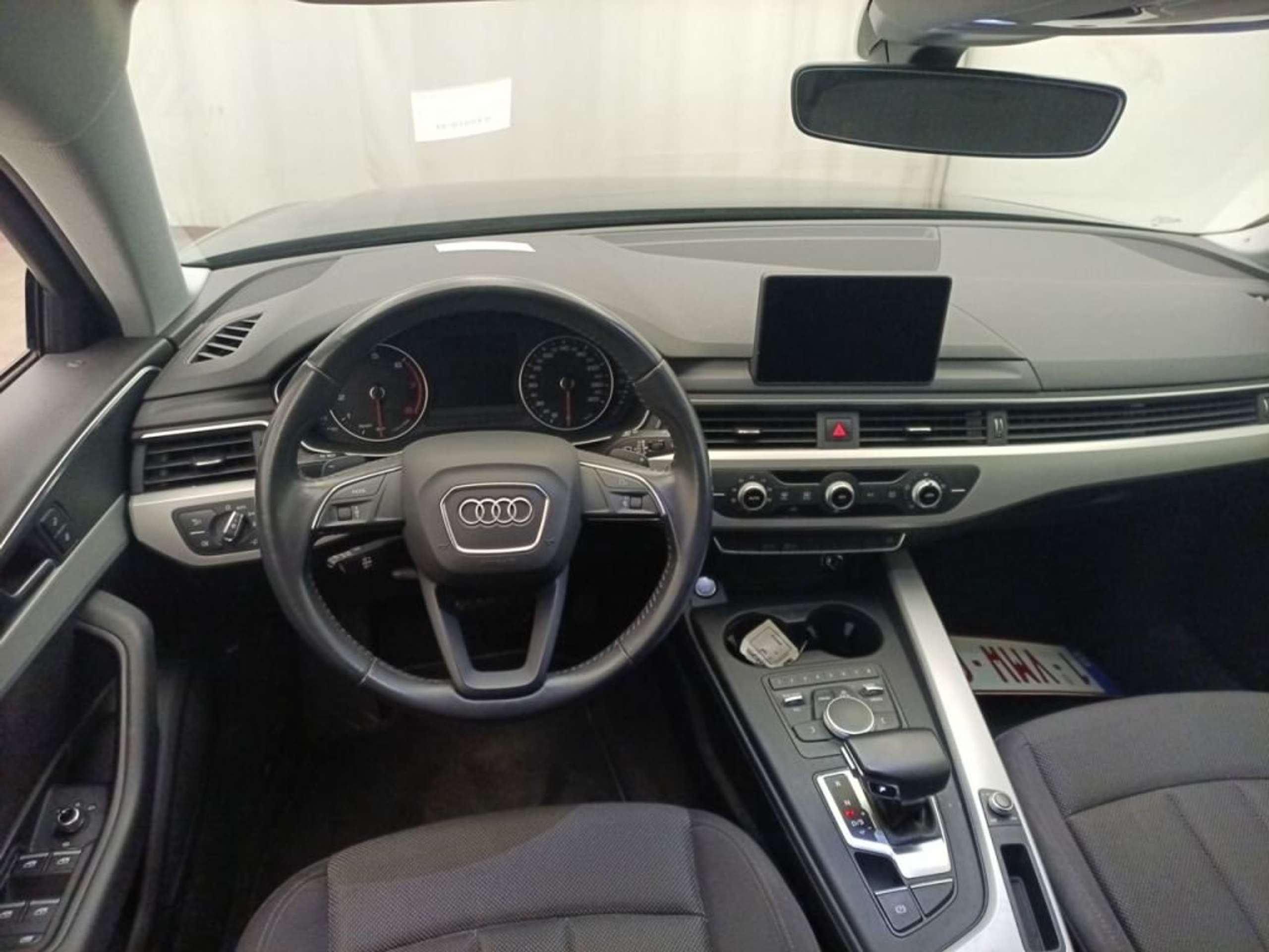 Audi - A4