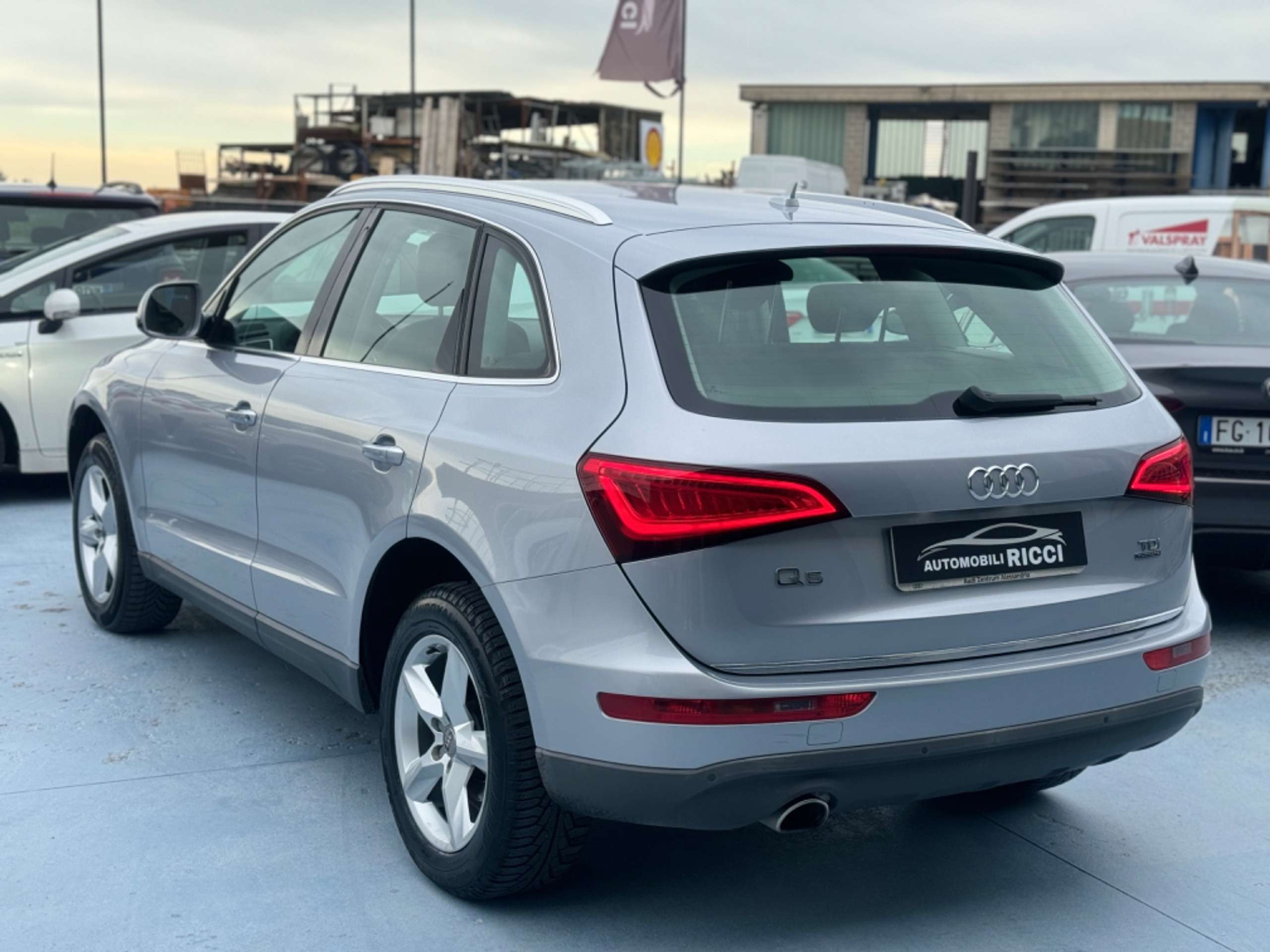 Audi - Q5