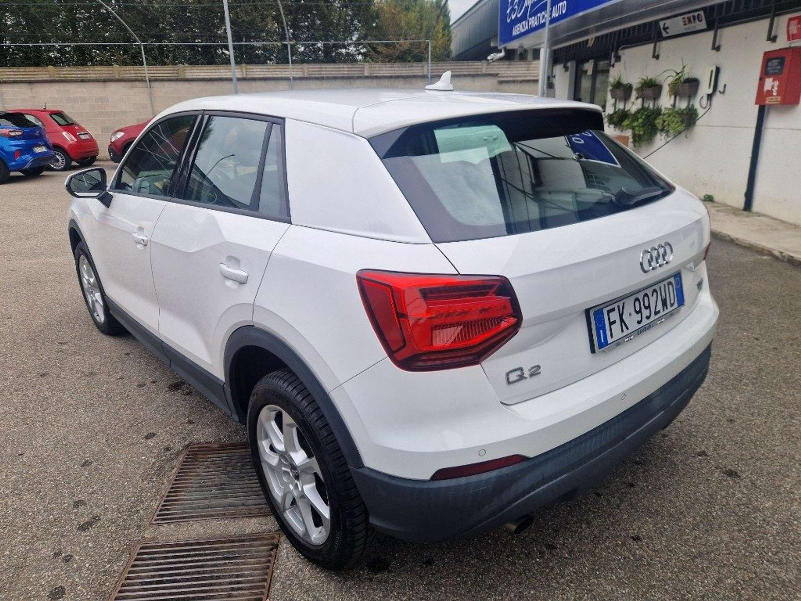 Audi - Q2