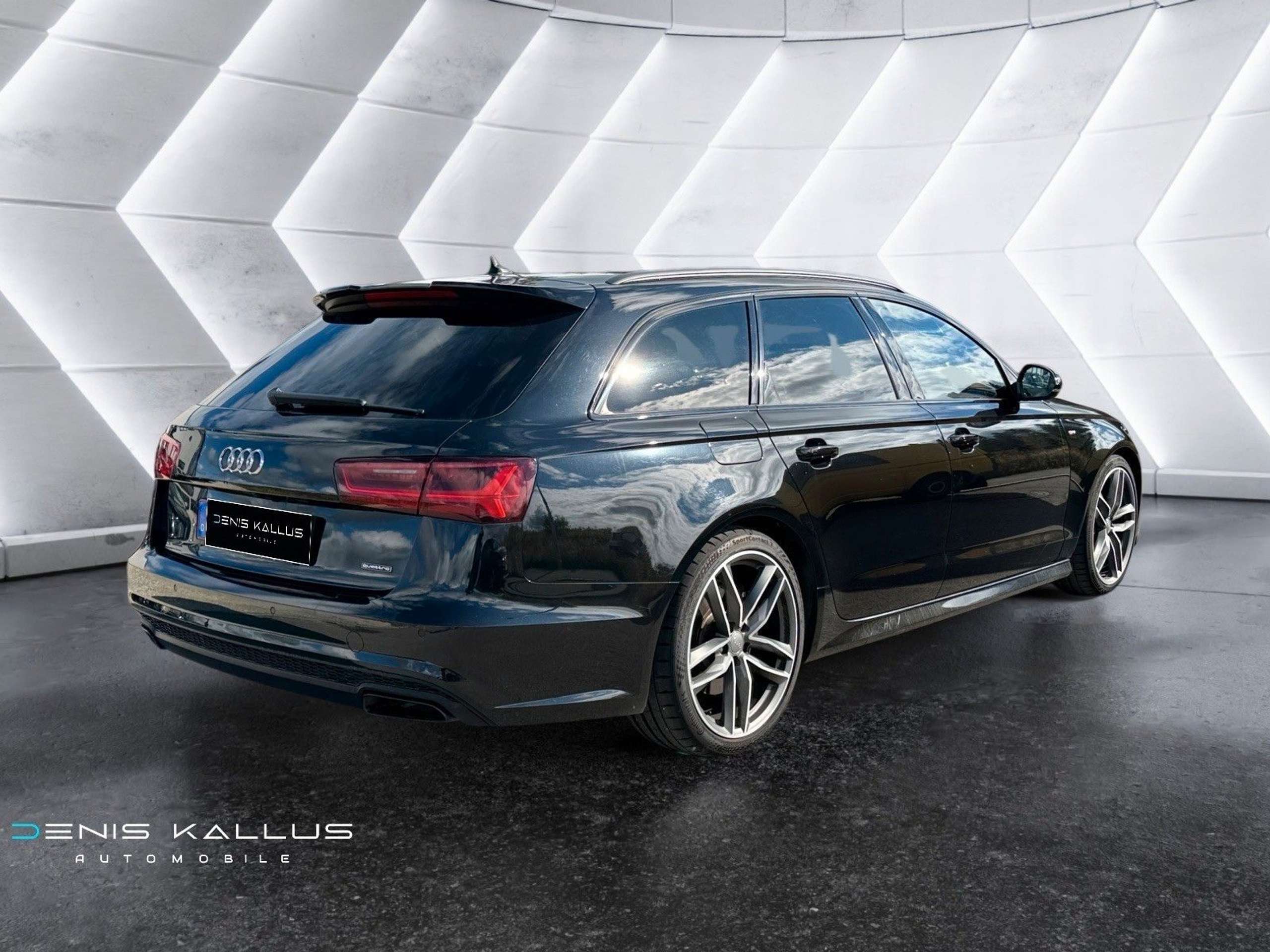 Audi - A6